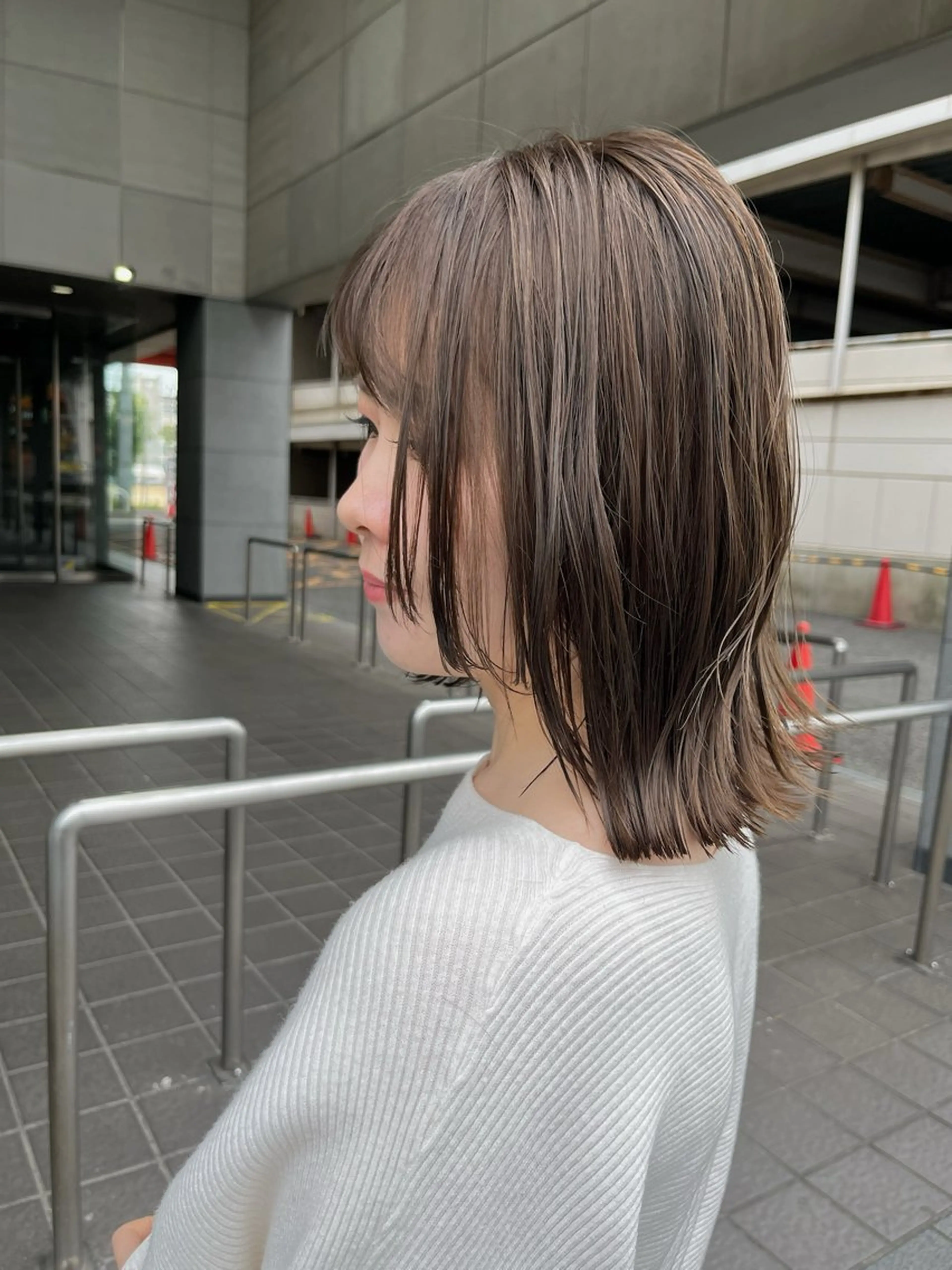 ミディアム ヘアカラー YUI🍊 ボブ/レイヤーカットのヘアスタイル
