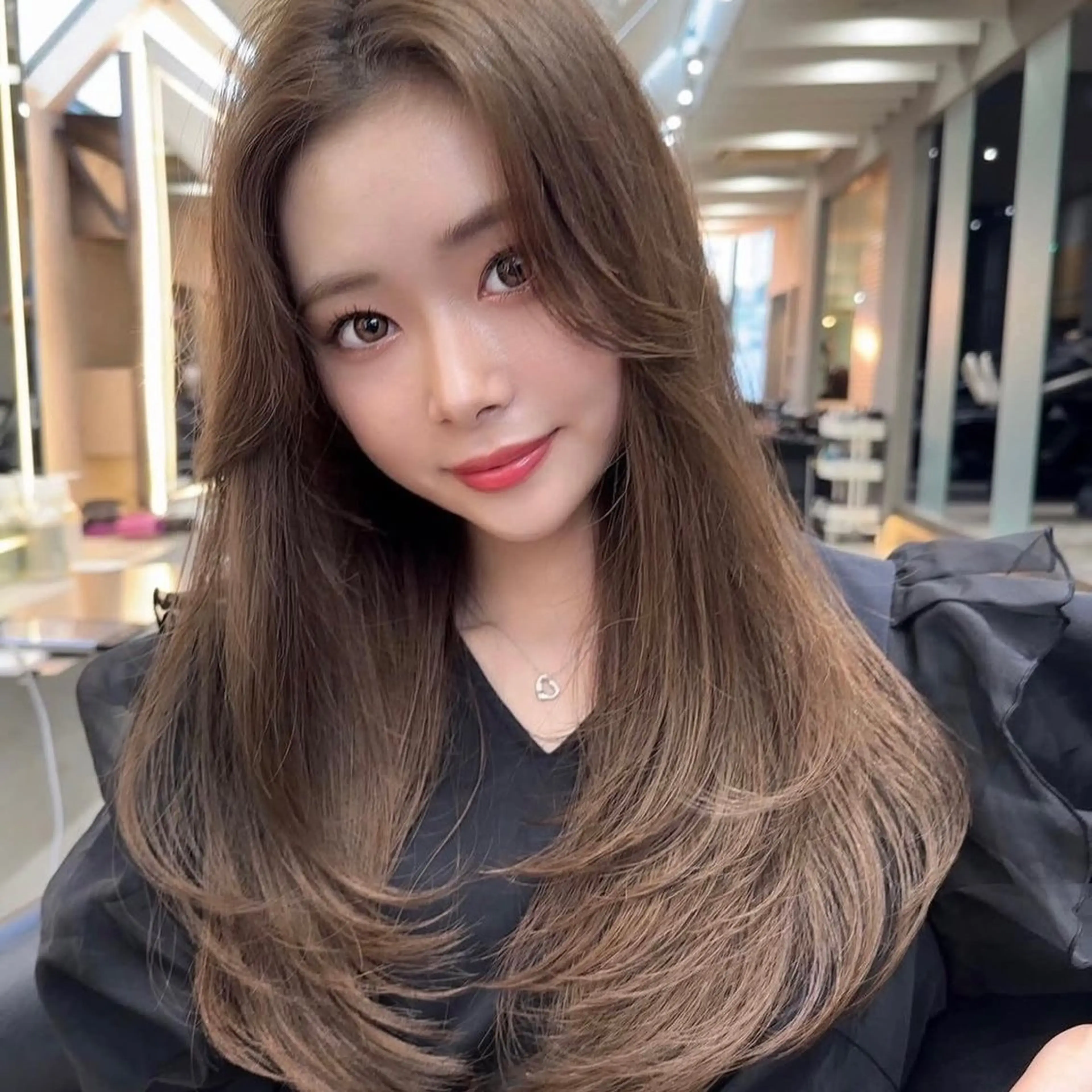 ロング Ma Cherie by Lond所属・としき/韓国/透明 感カラー/レイヤーのヘアスタイル