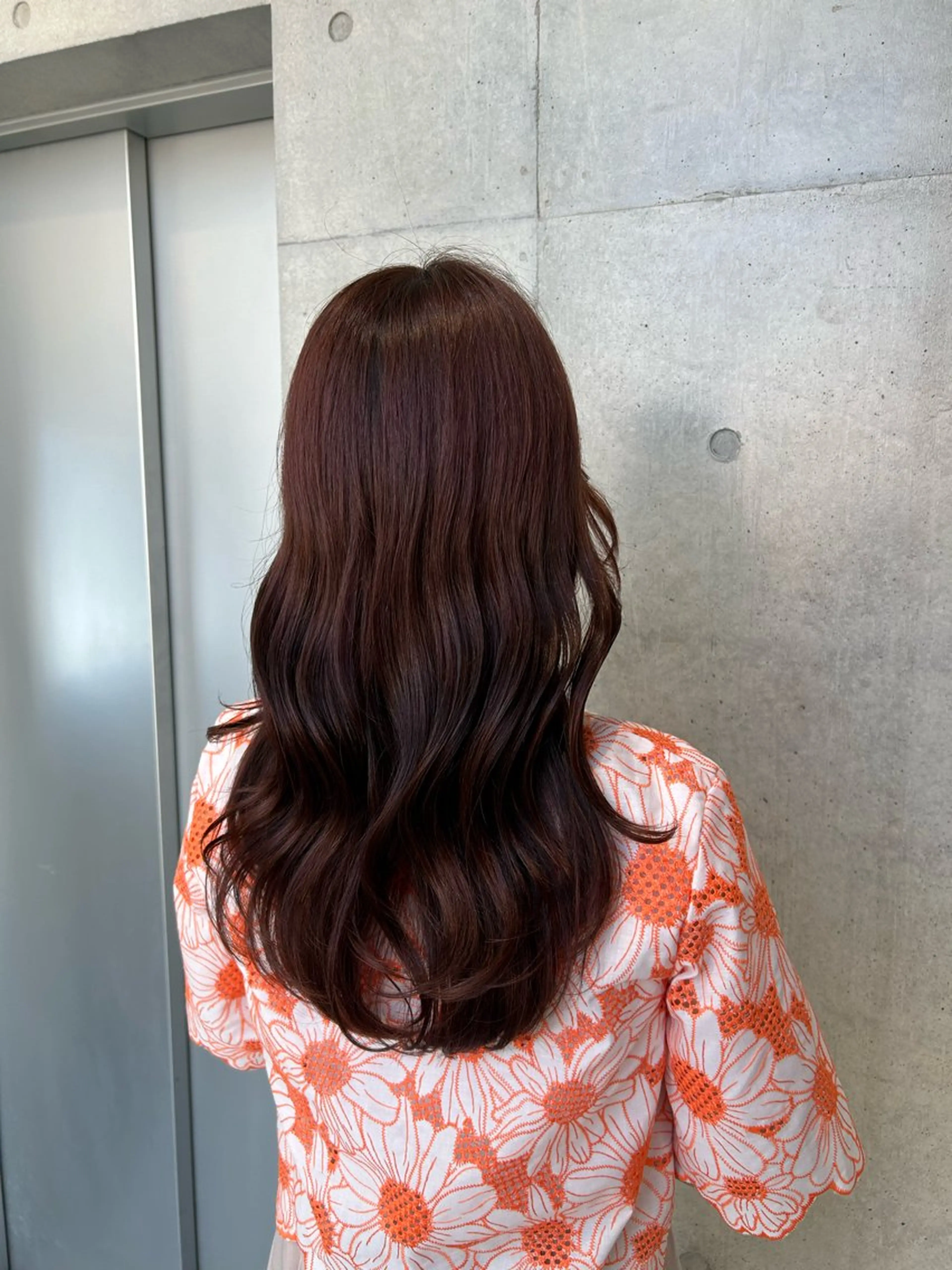 ロング カラー ヘアアレンジ ヘアカラー トリートメント ボブ艶モテカラー🫧 カリンのヘアスタイル