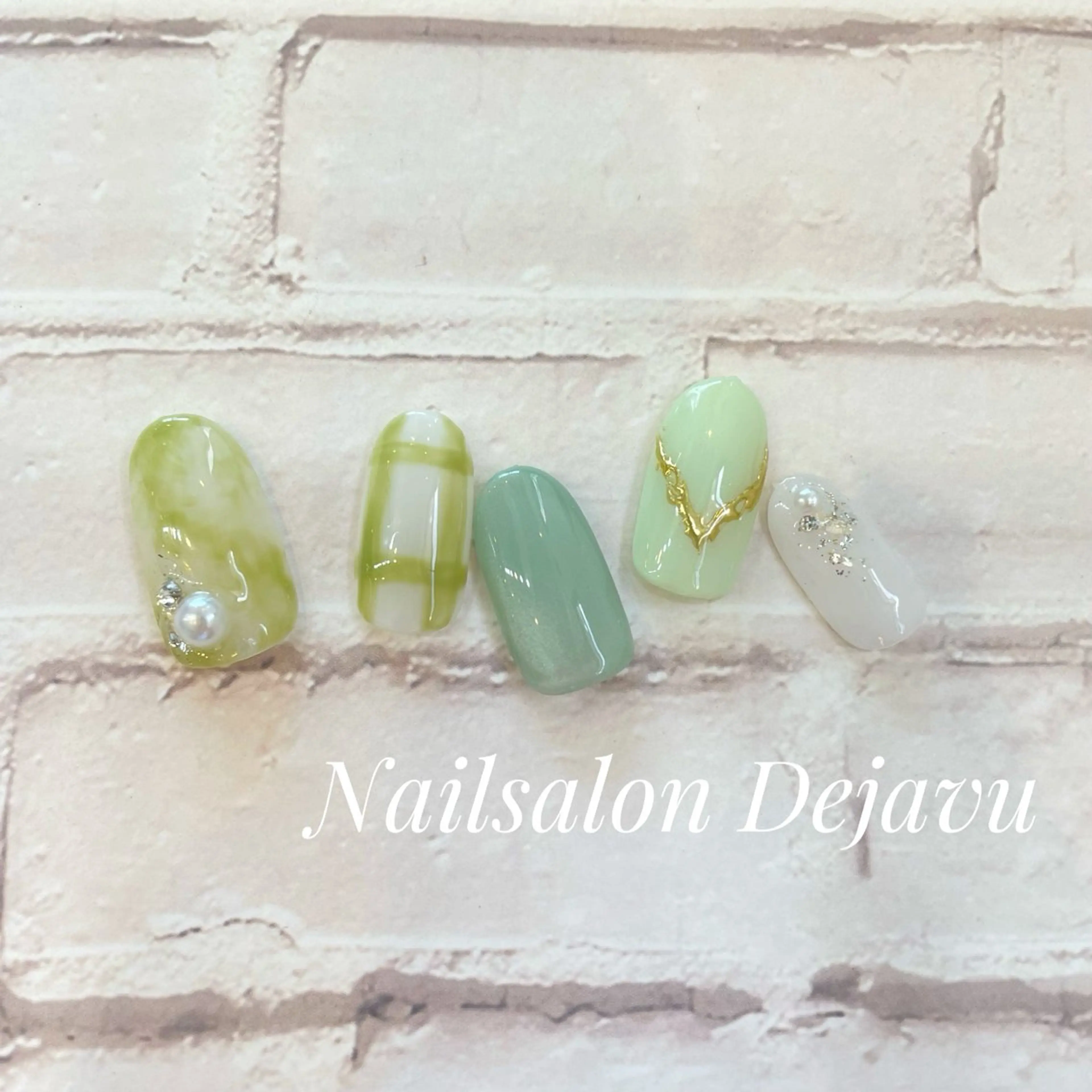 ネイル ハンドネイル Nailsalon Dejavuのネイルデザイン