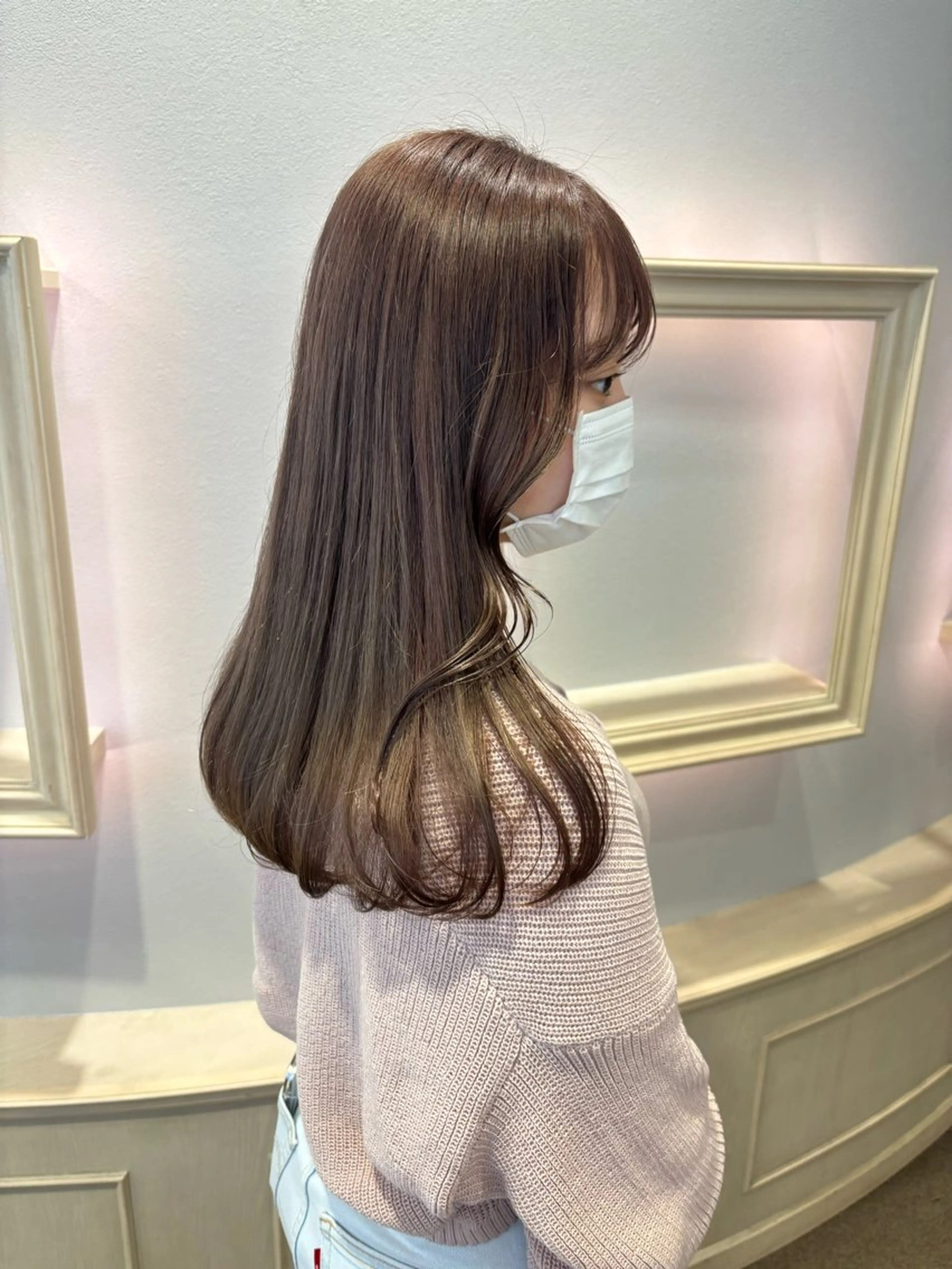 セミロング カラー ベージュカラー ラベンダーカラー ラベンダーベージュ サソウ ユリエ🥥のヘアスタイル