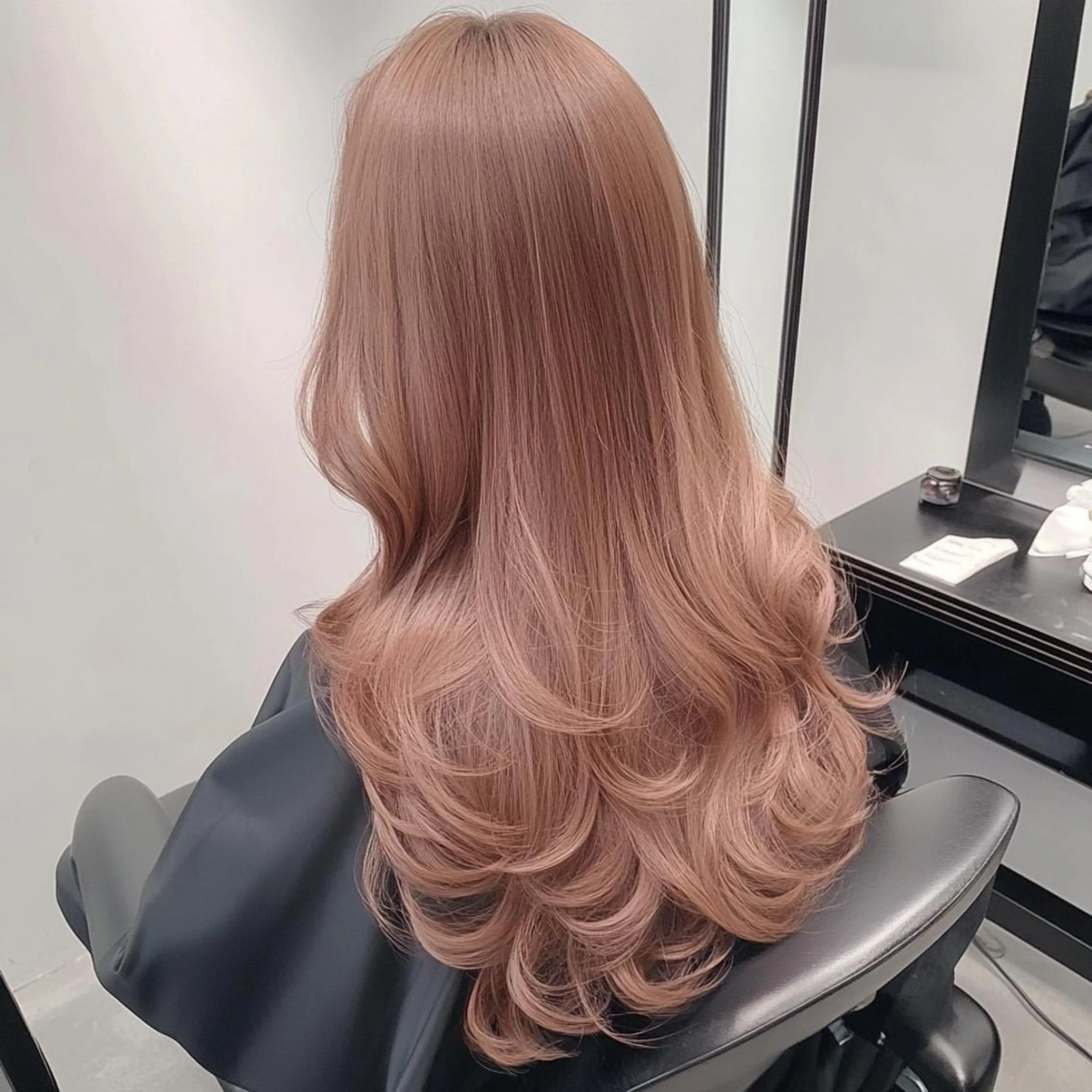 カラー corazon ブリーチのヘアスタイル