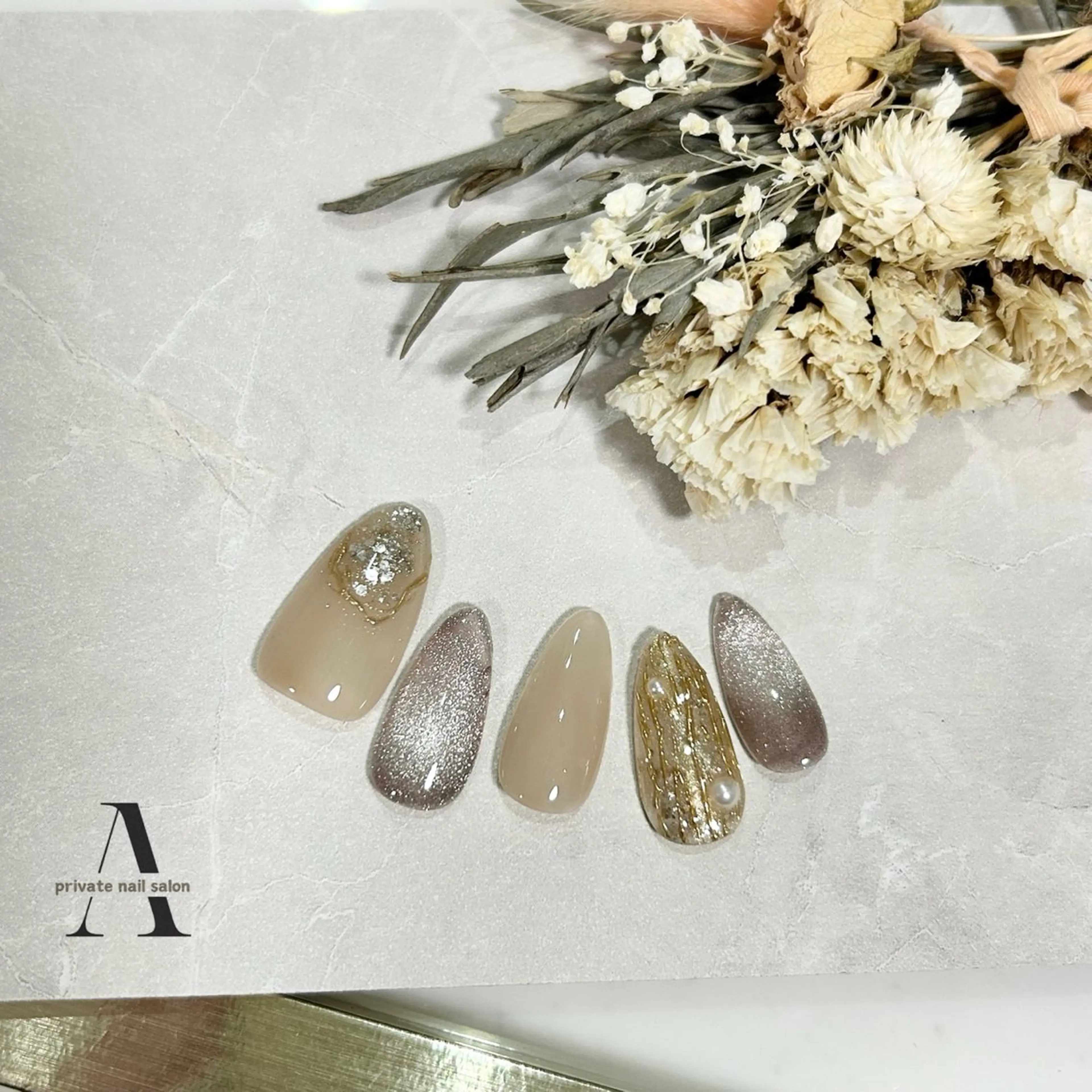 ネイル マグネットネイル ミラーネイル ニュアンスネイル シンプルネイル 冬ネイル Ａ private nail salonのネイルデザイン