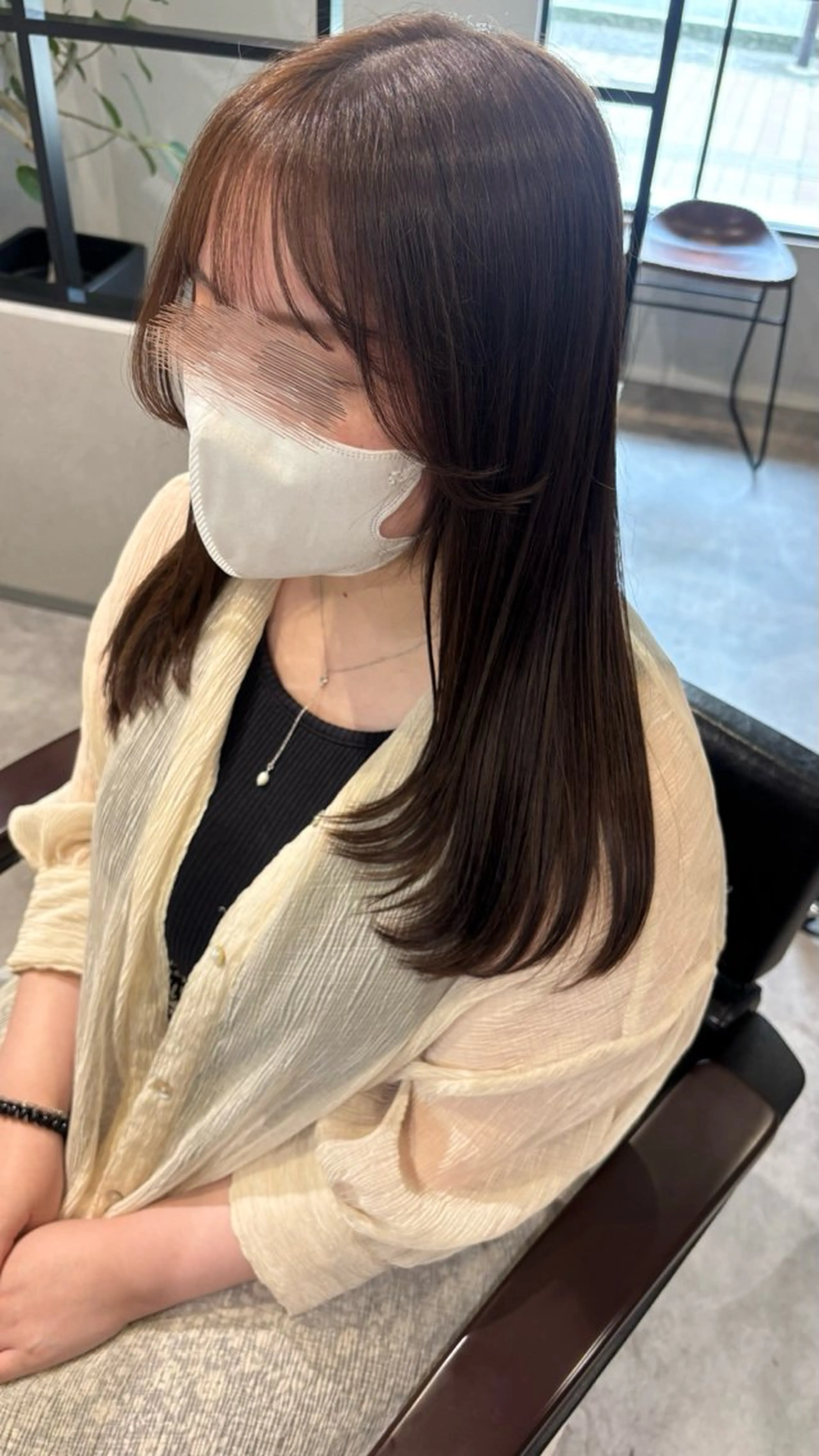 ロング レイヤーカット カット ヘアカラー トリートメント YURINO /ボブ ベージュ/ハイトーンのヘアスタイル