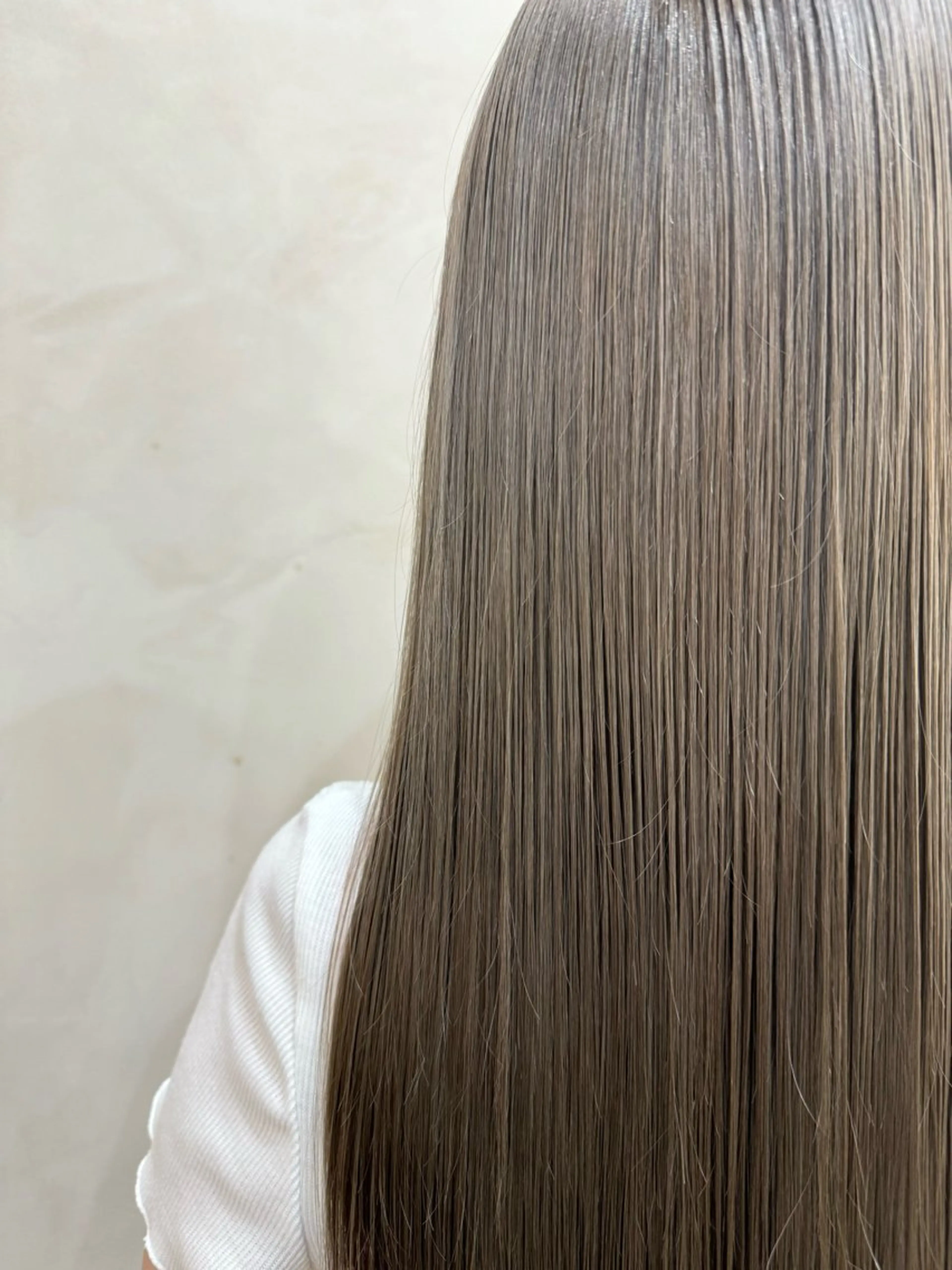 ロング カラー 矢場町/ダブルカラー /レイヤー/アリサのヘアスタイル