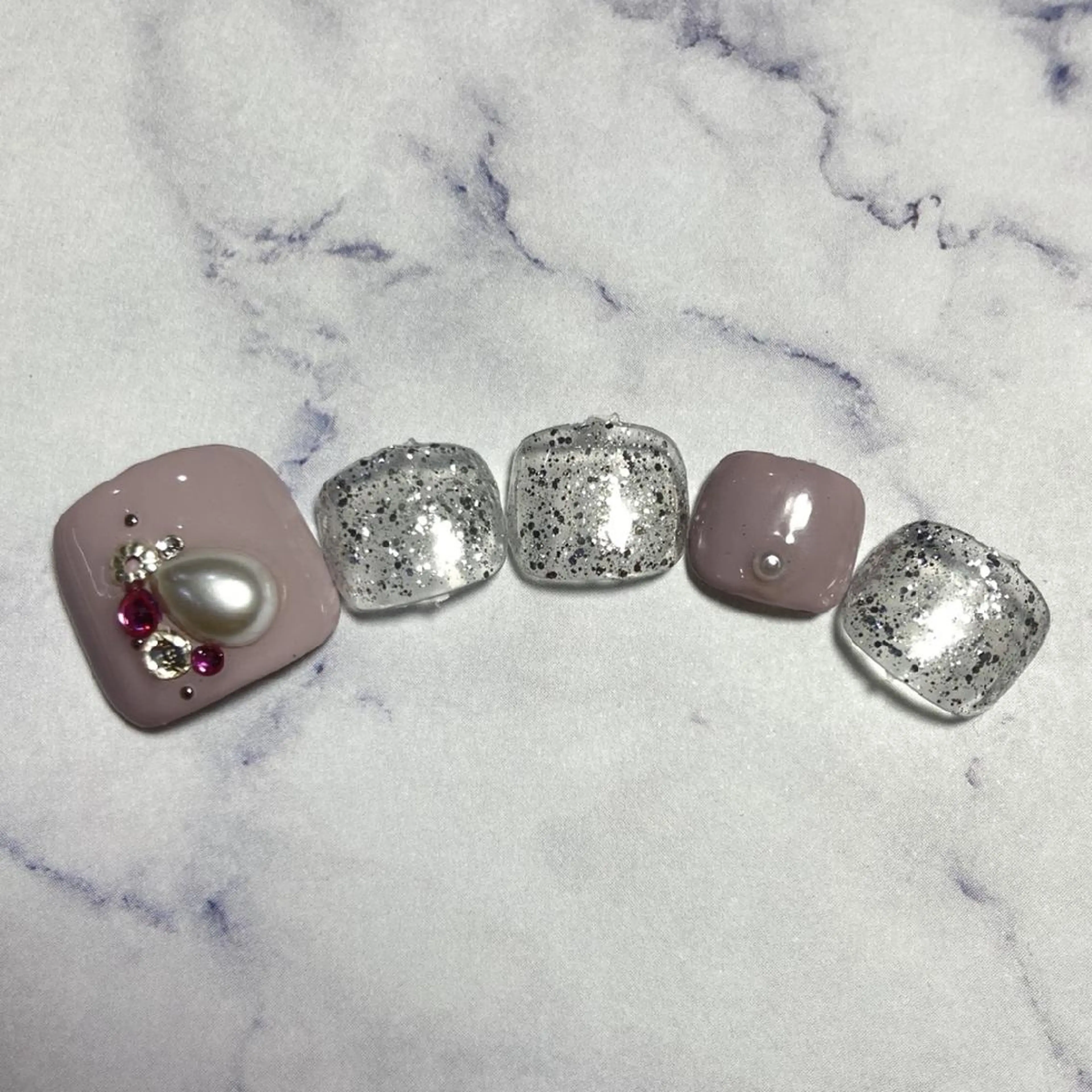 ネイル Nail&eye Belire 新宿のネイルデザイン