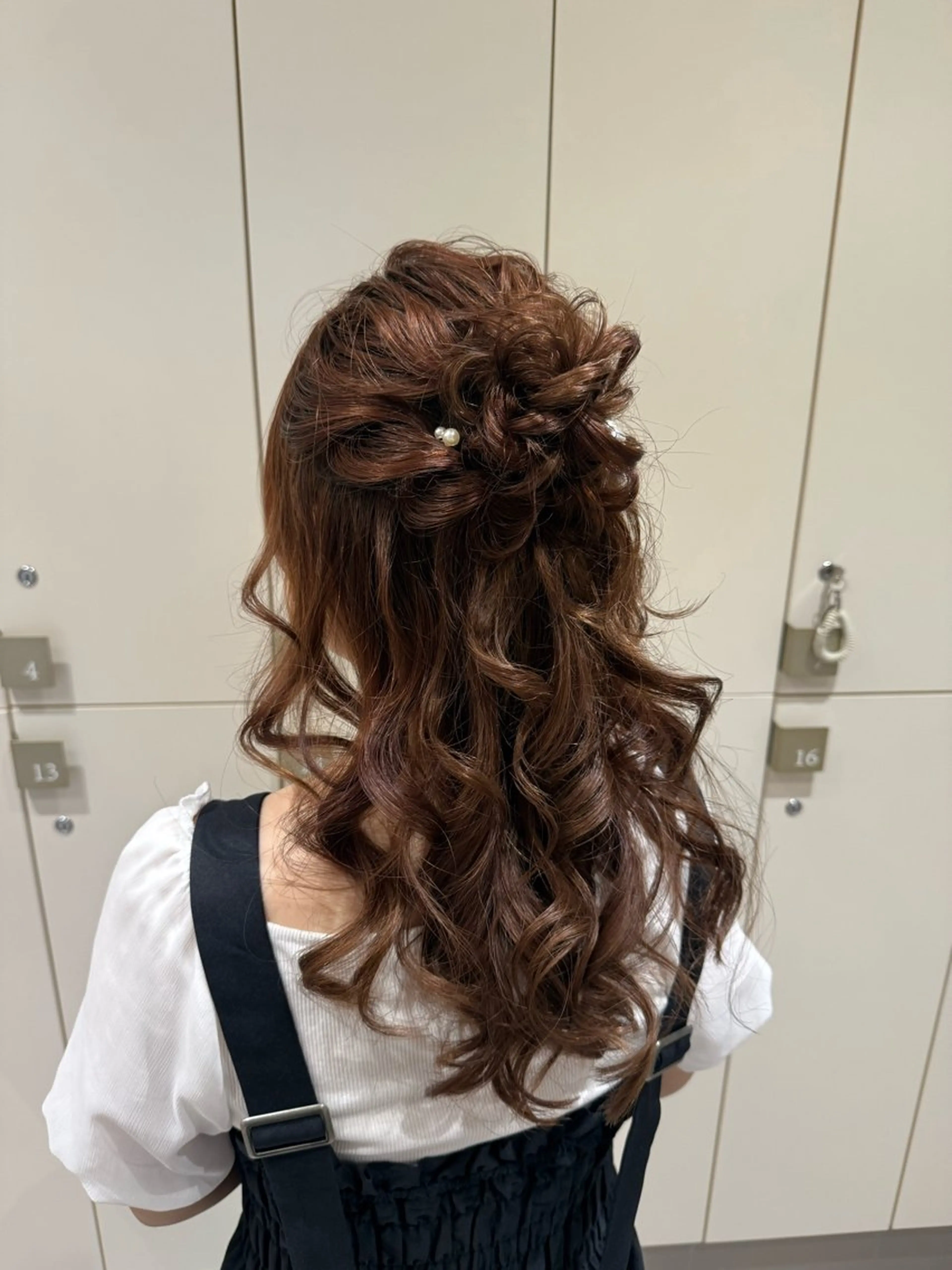 ロング ヘアアレンジ ハーフアップ お団子ヘア カラー/ヘアセット Nanami💗のヘアスタイル