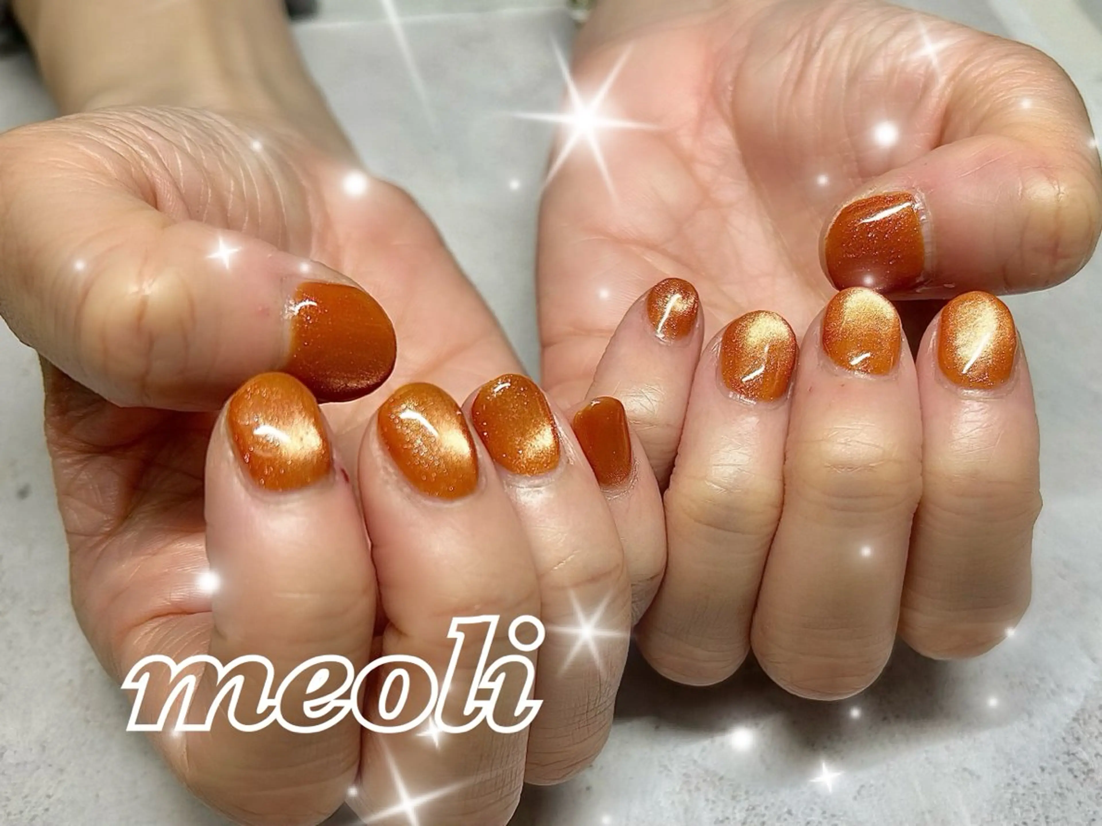 ネイル カジュアル マグネットネイル オレンジ ショートネイル ハンドネイル nail salon meoli　アヤのネイルデザイン
