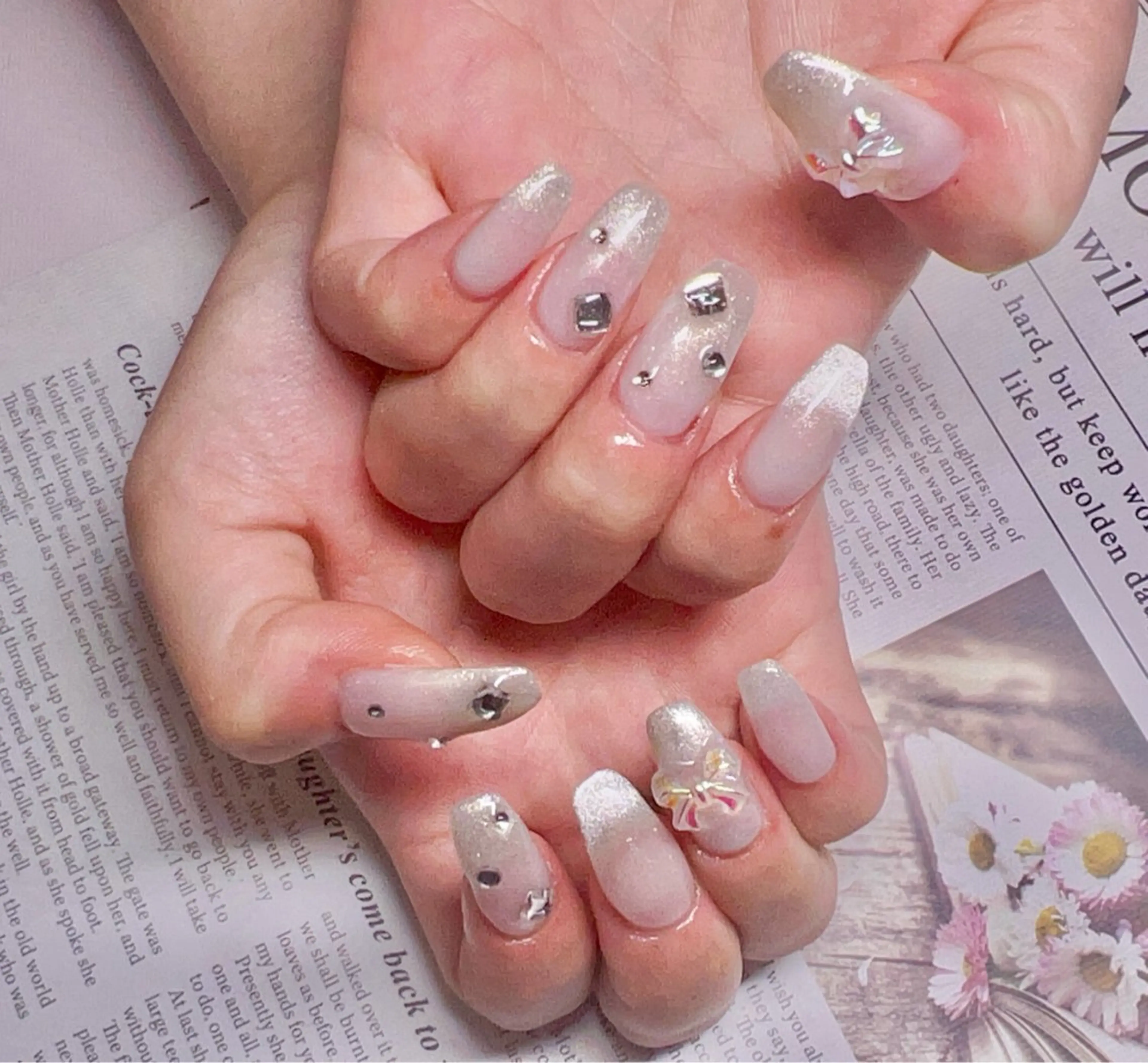 ネイル ハンドネイル ハンドケア Rarity ネイルサロンのネイルデザイン