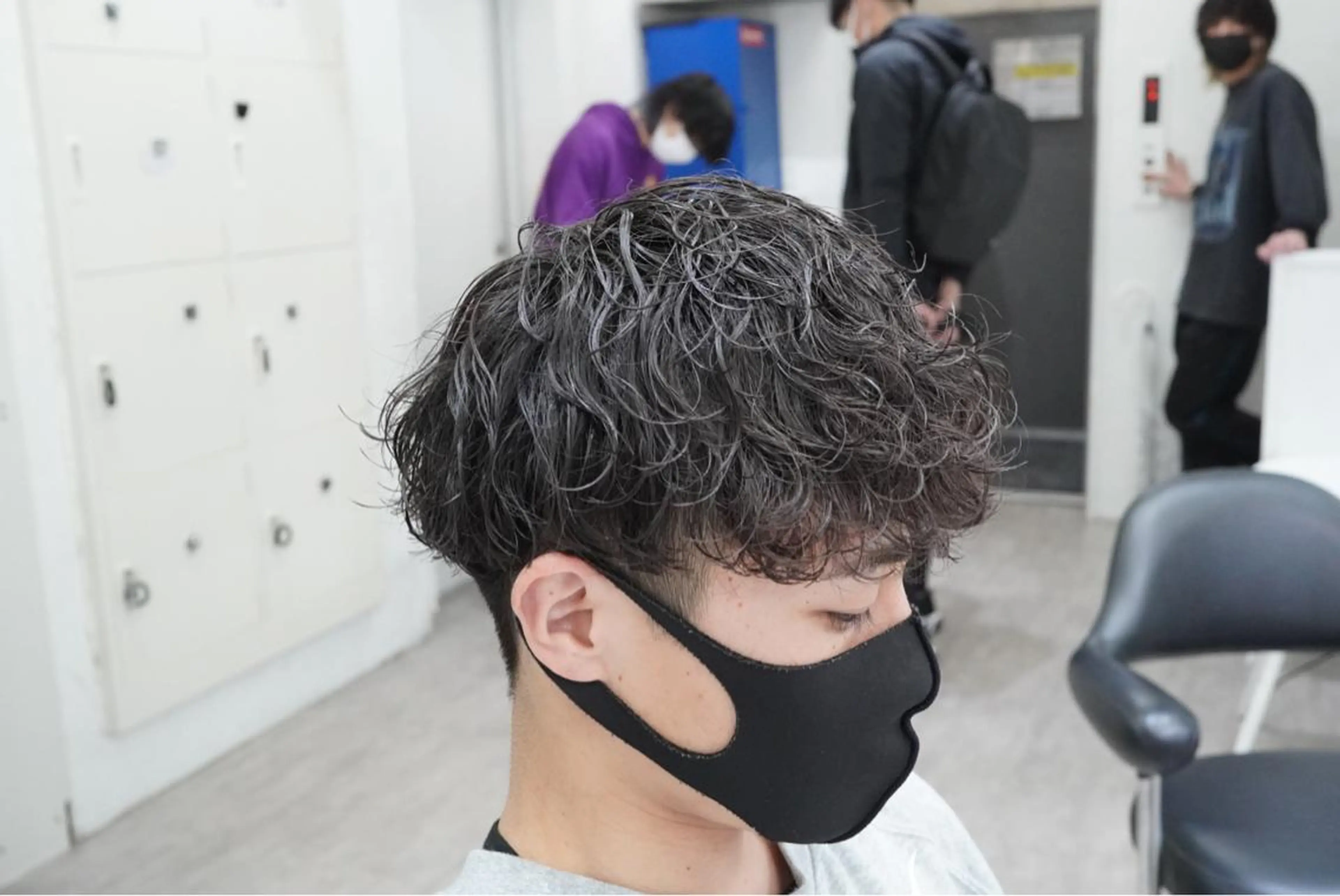 🌊流行りの波巻きパーマ🌊メンズカット＋波巻きパーマ【minimo限定価格‼️】の写真