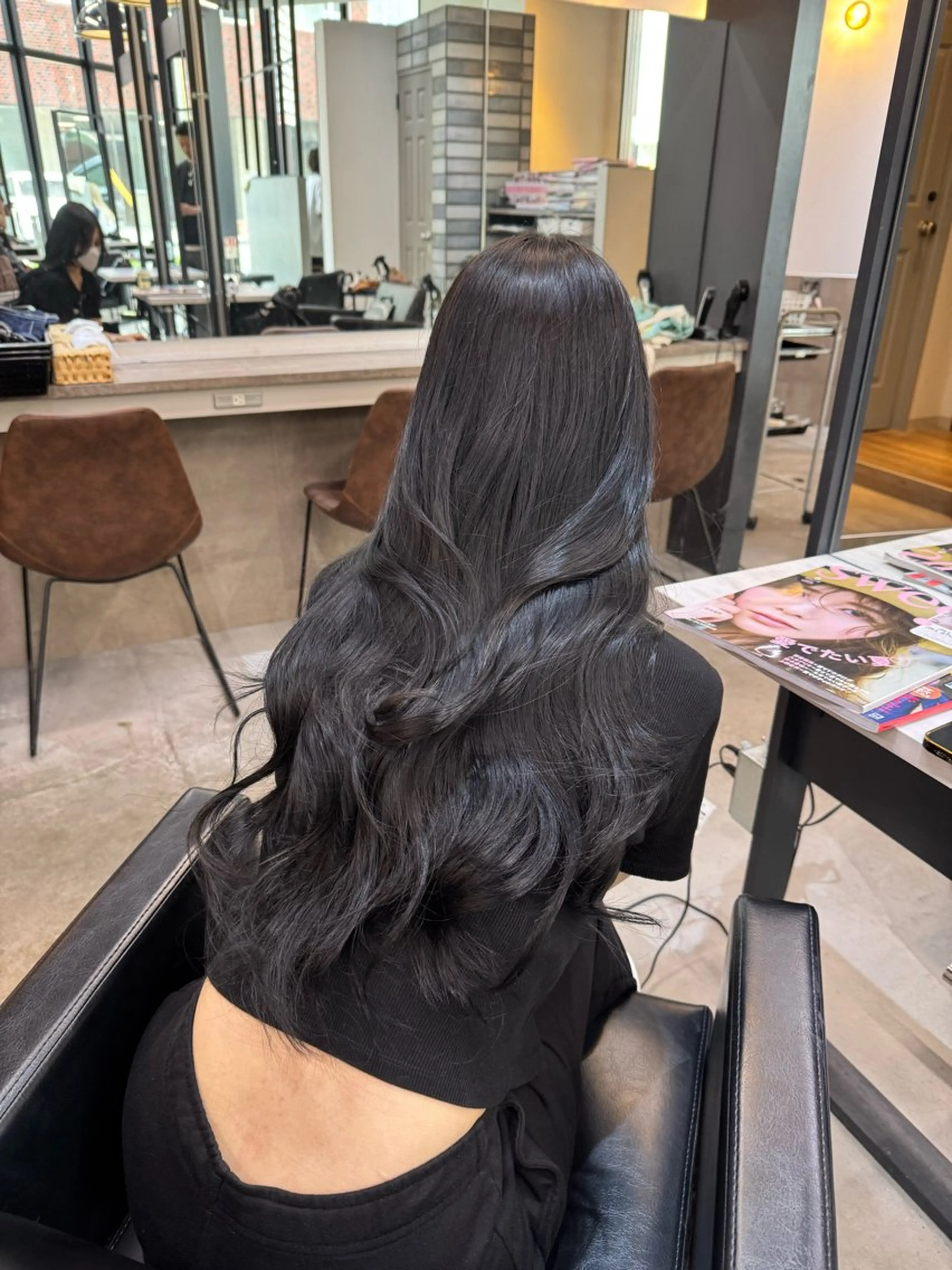 ロング カラー カット ヘアカラー トリートメント 韓国ヘア🇰🇷 YUKINAのヘアスタイル