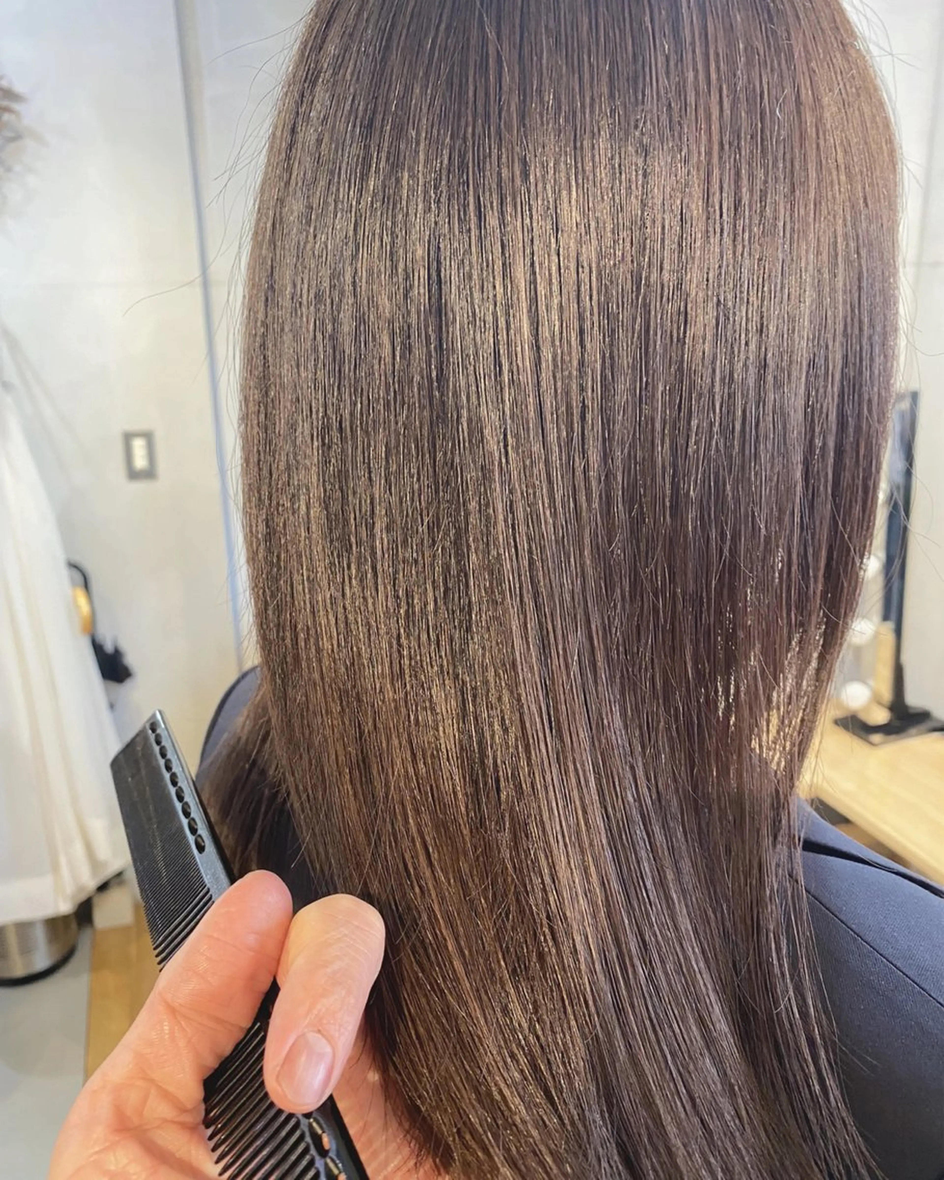 カラー ベージュカラー グレージュ ラベンダーカラー 髪質改善 ヘアカラー トリートメント conne& ririのヘアスタイル