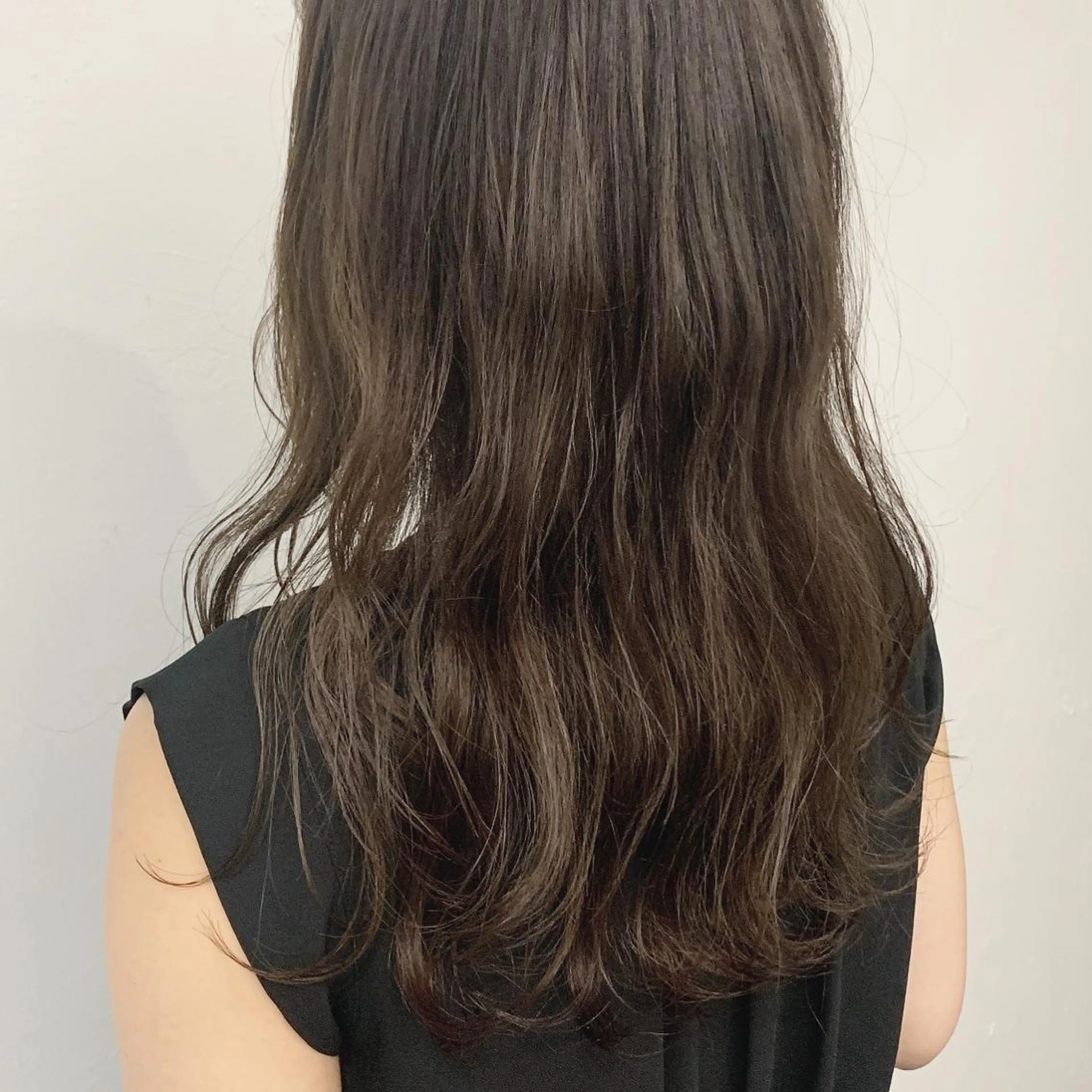 セミロング カラー 🐝 hachi🐝のヘアスタイル