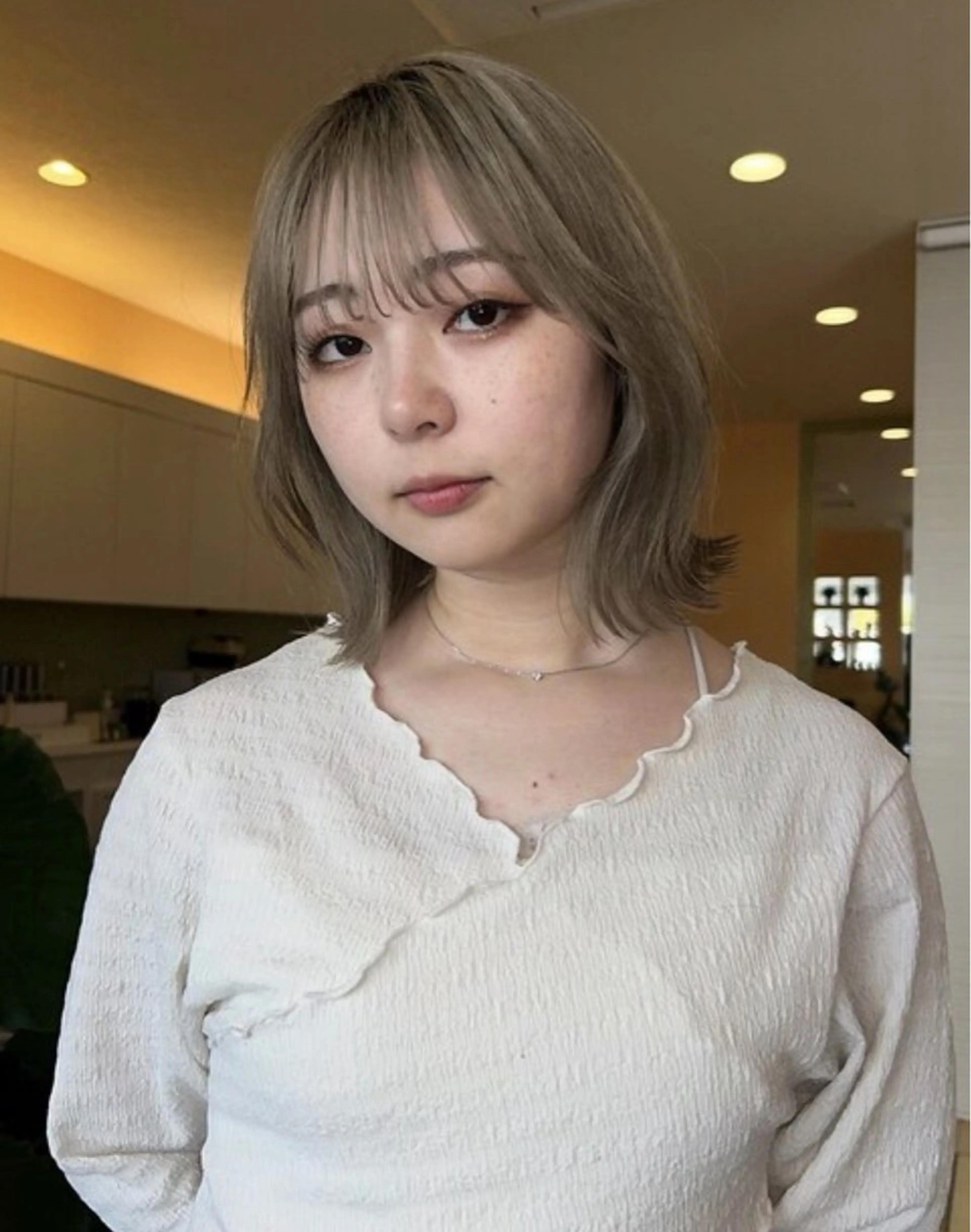 ミディアム カラー カット ヘアカラー トリートメント くびれヘア/髪質改善 はるのヘアスタイル