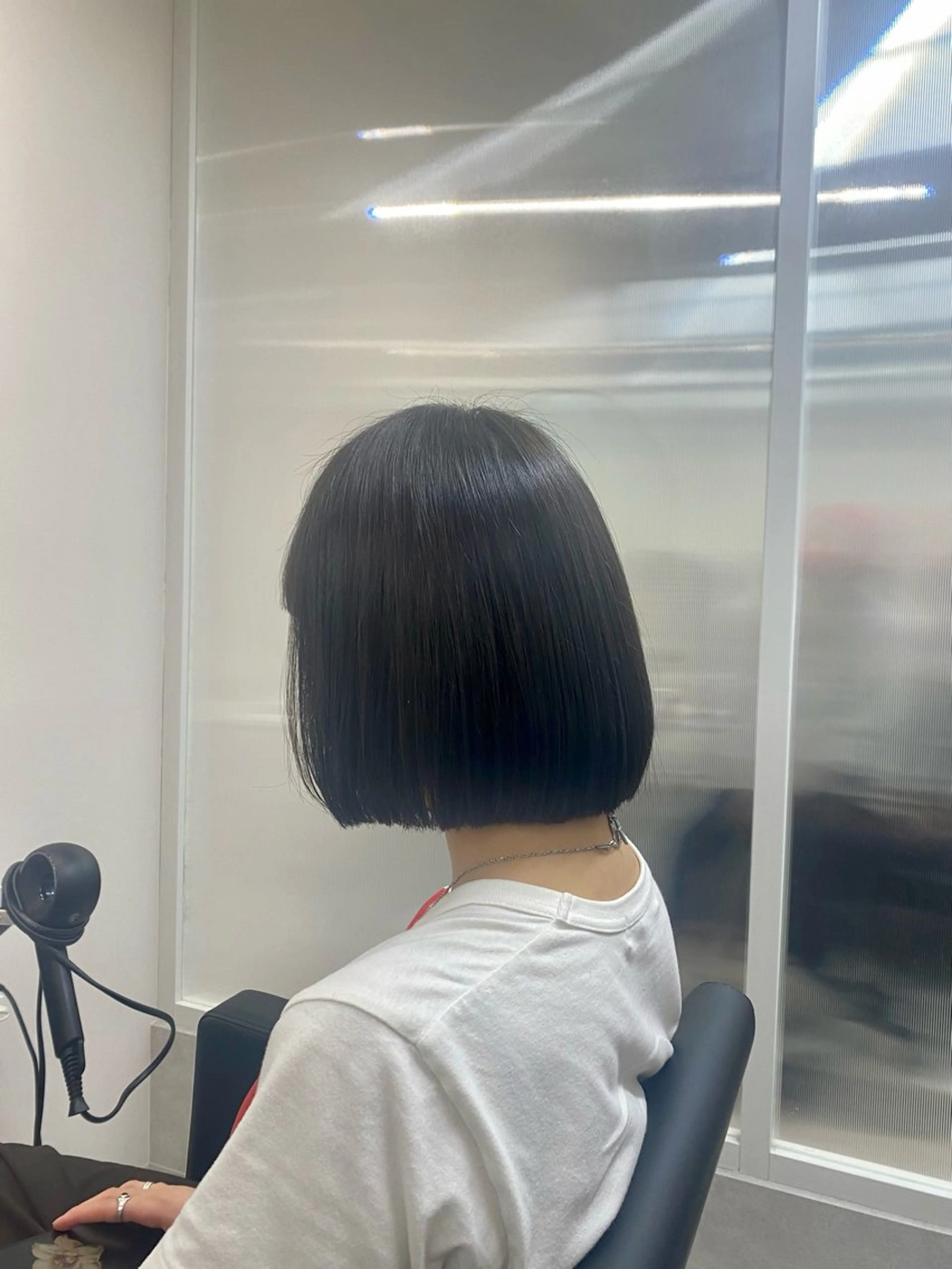 ショート 韓国🇰🇷艶髪 ケアカラーSHURIのヘアスタイル