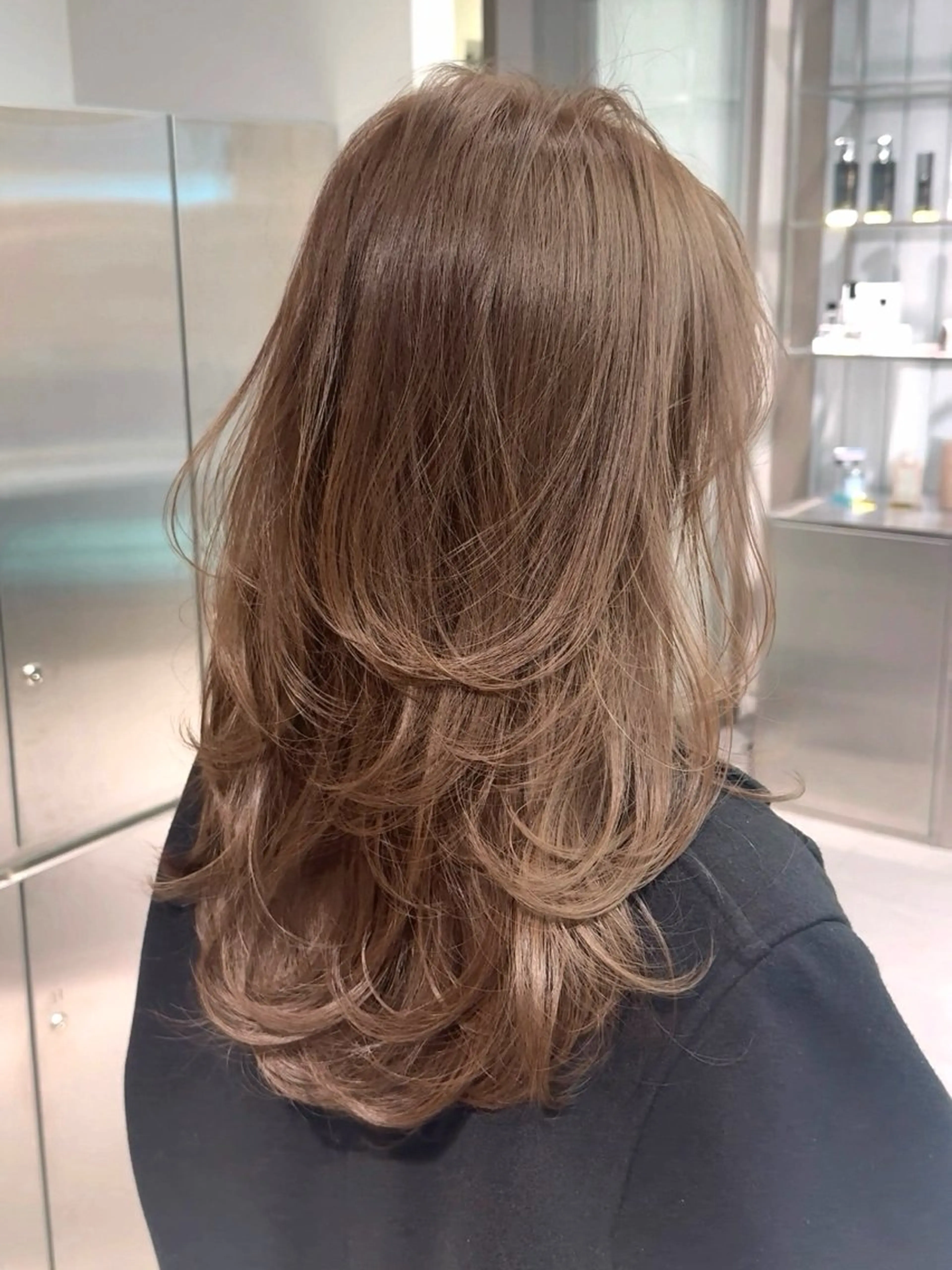 カラー ゆうま/ 抜け感艶カラーのヘアスタイル