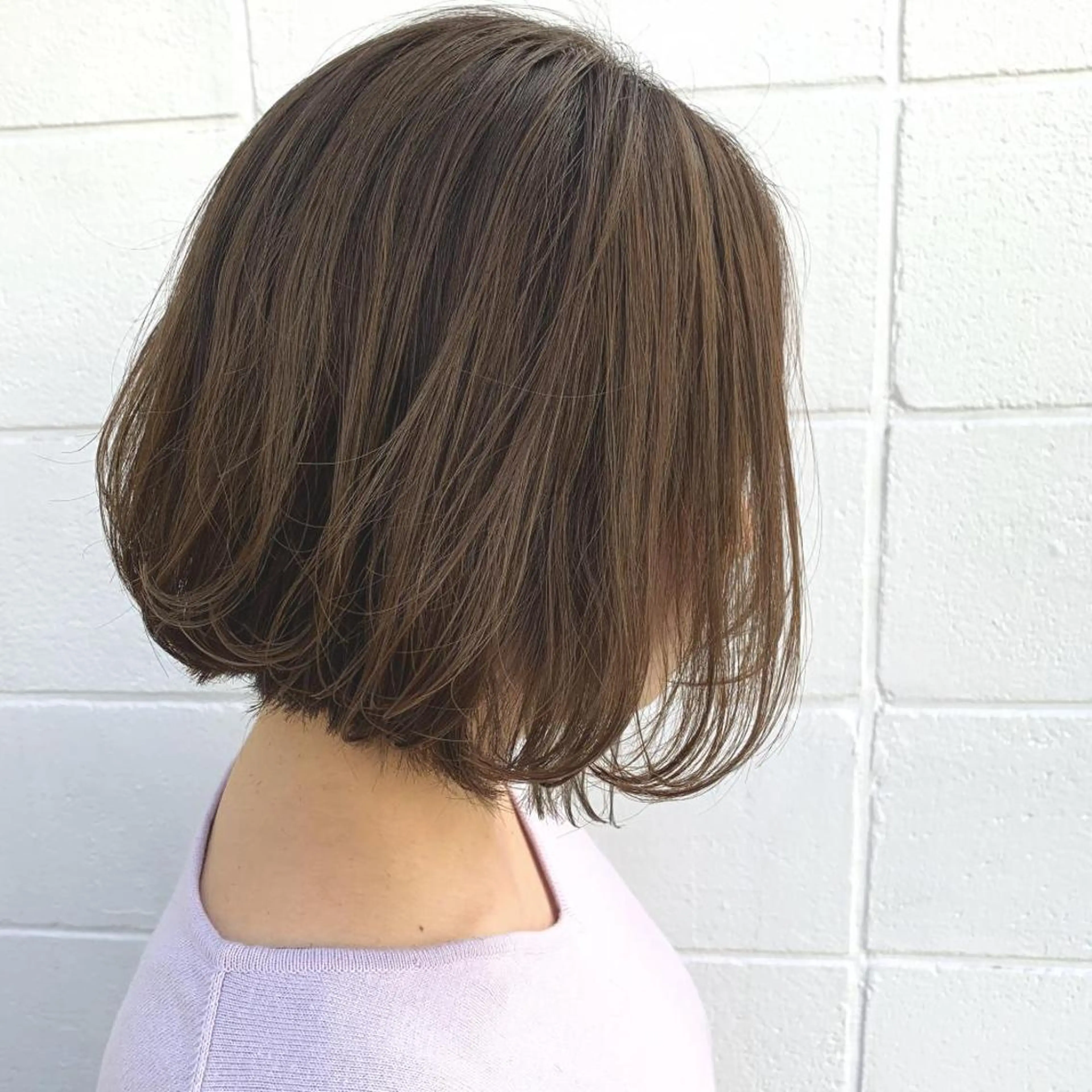 ミディアム 大下 悠花のヘアスタイル