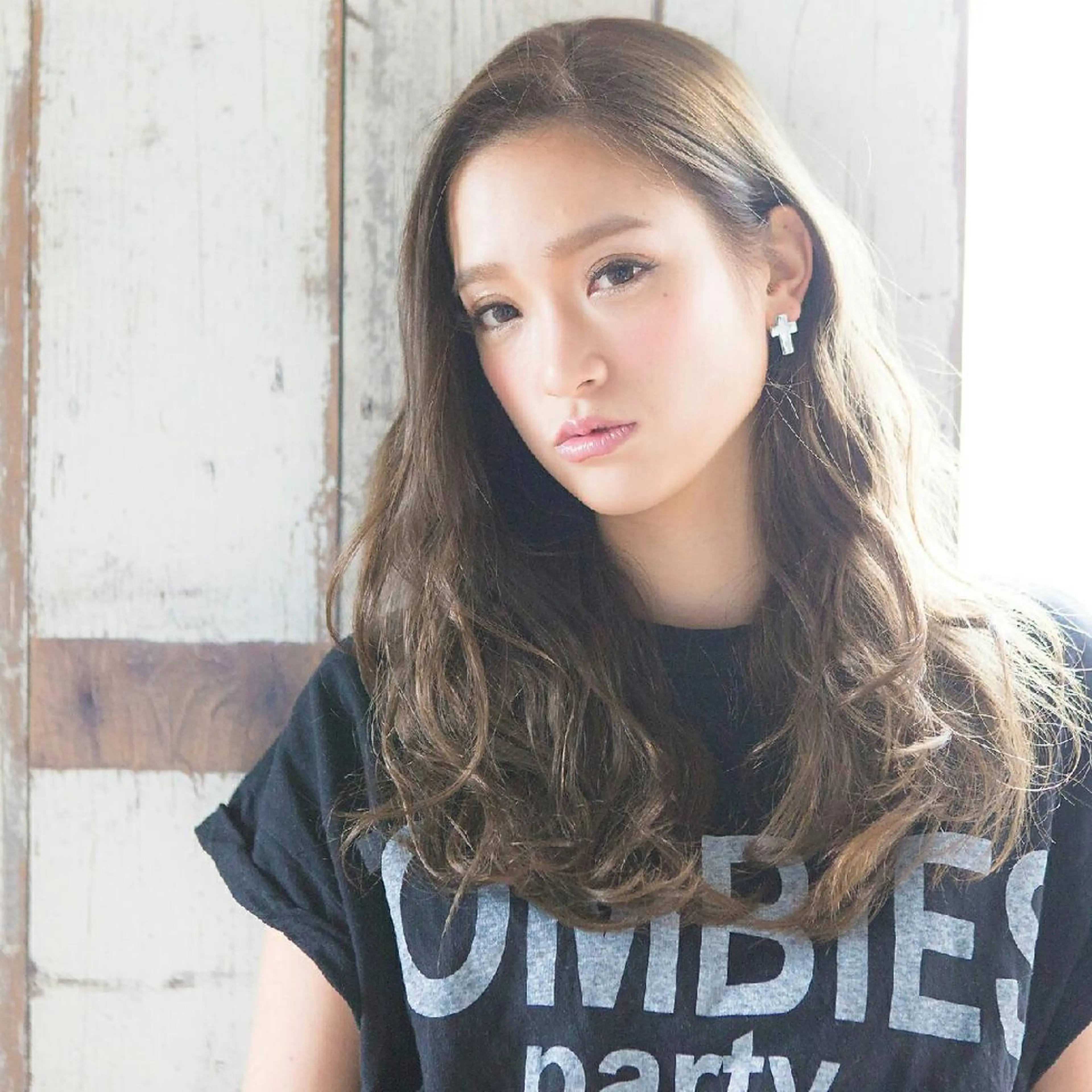 セミロング カット パーマ トリートメント ＦＵＮＩＣ ファニックのヘアスタイル