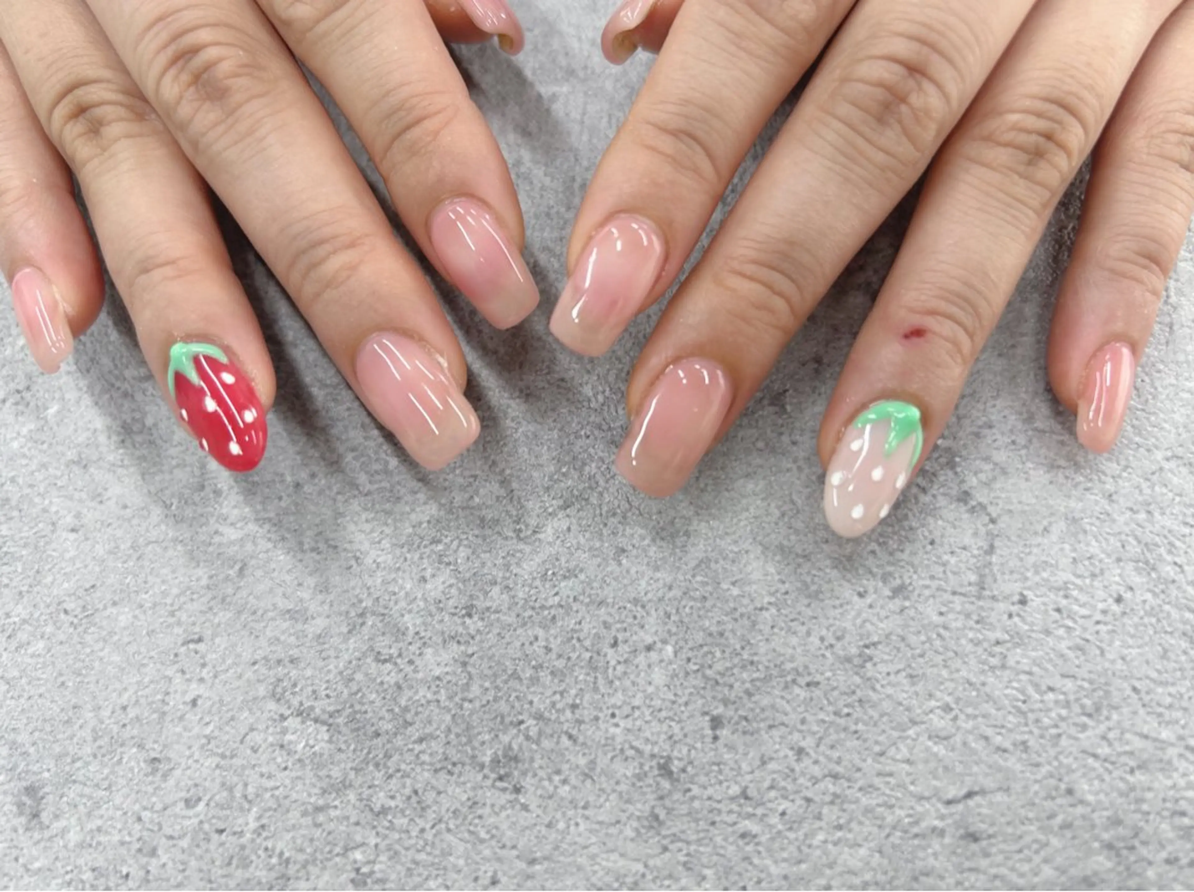 ネイル ハンドネイル agré ネイルサロン　アグレのネイルデザイン