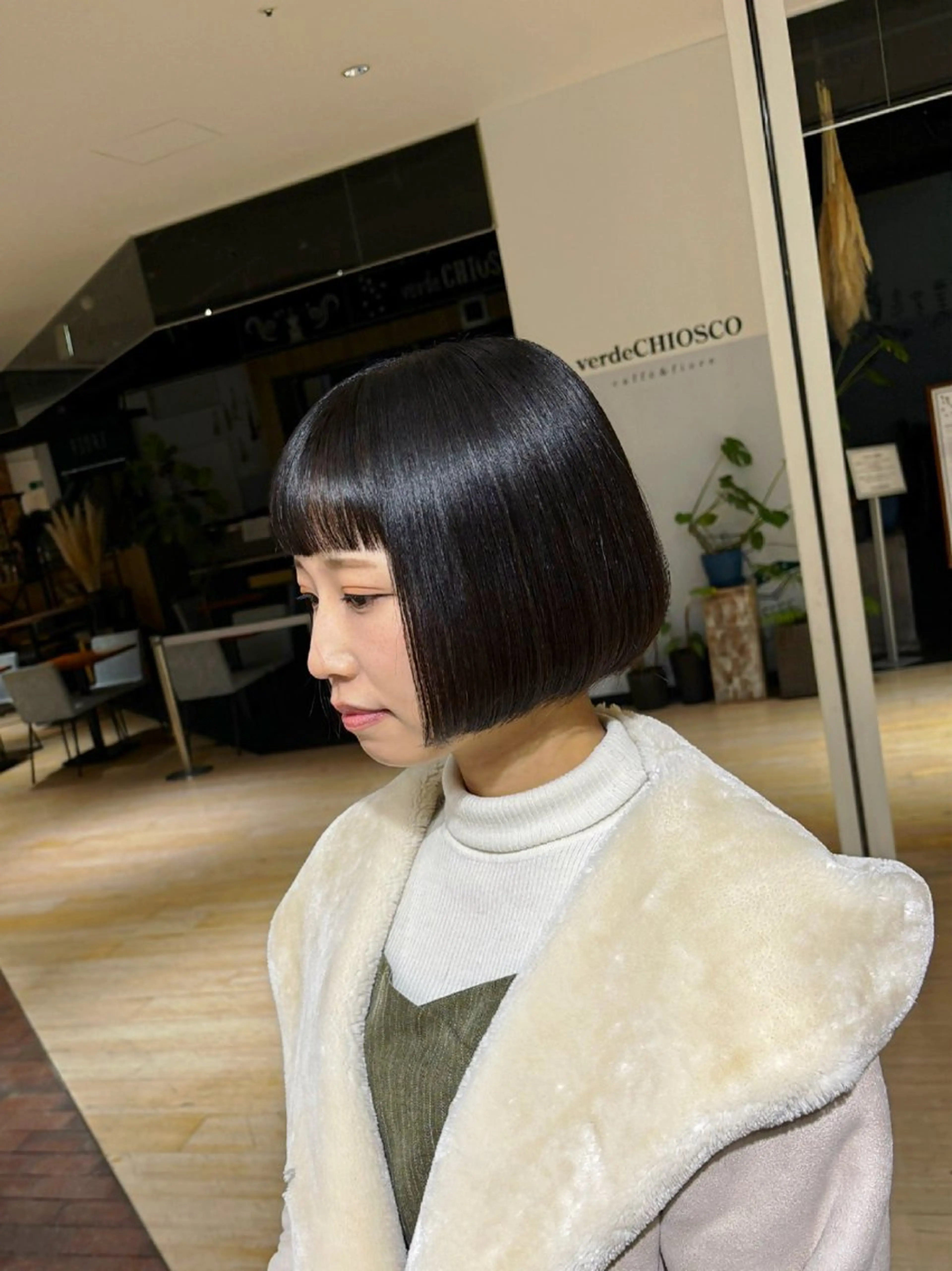 ショート ボブ オン眉 カット マンツーマン 縮毛矯正/マユコのヘアスタイル