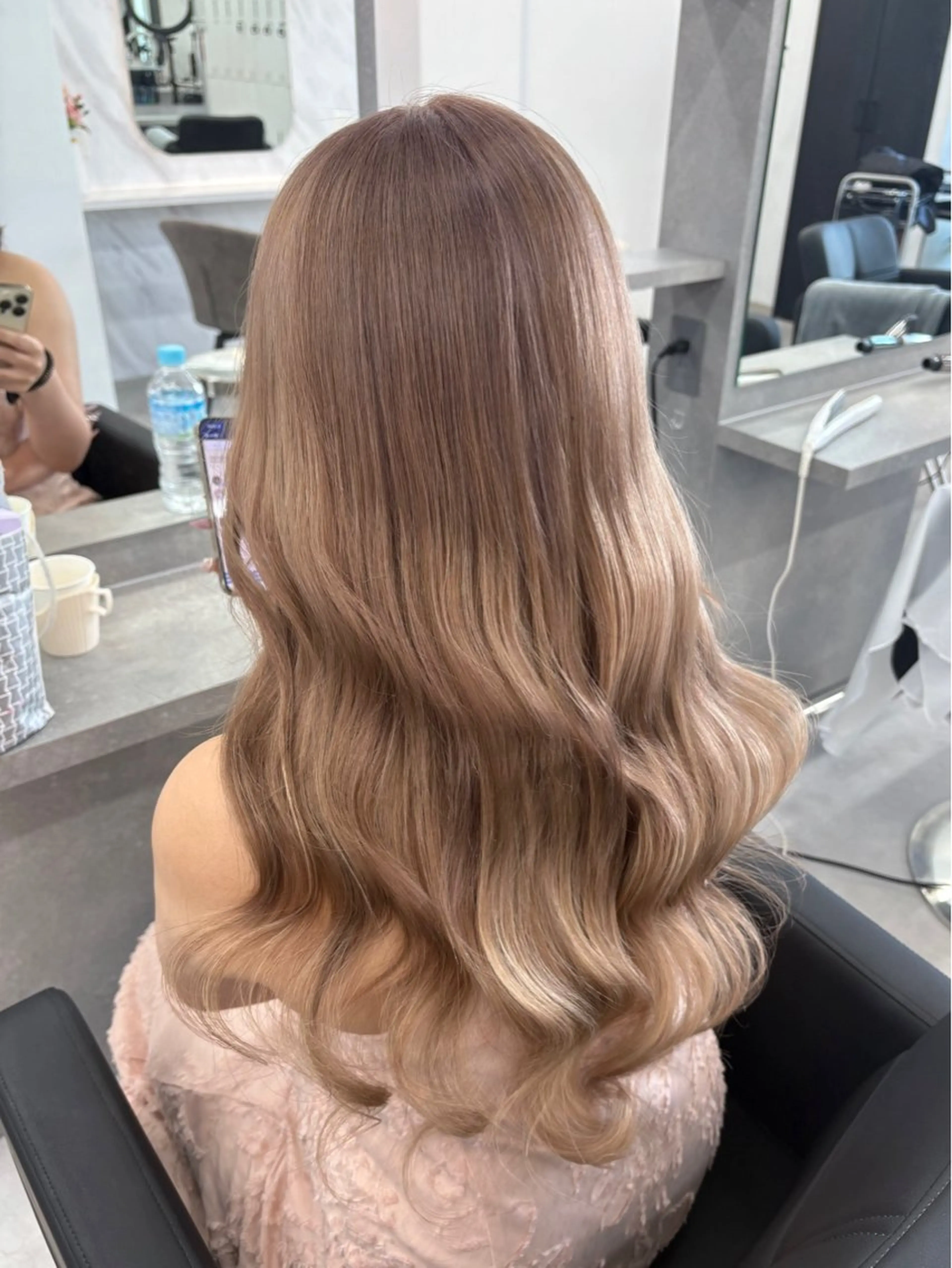 ロング ヘアカラー Lapis所属・韓国レイヤーカット/ AIRIのヘアスタイル