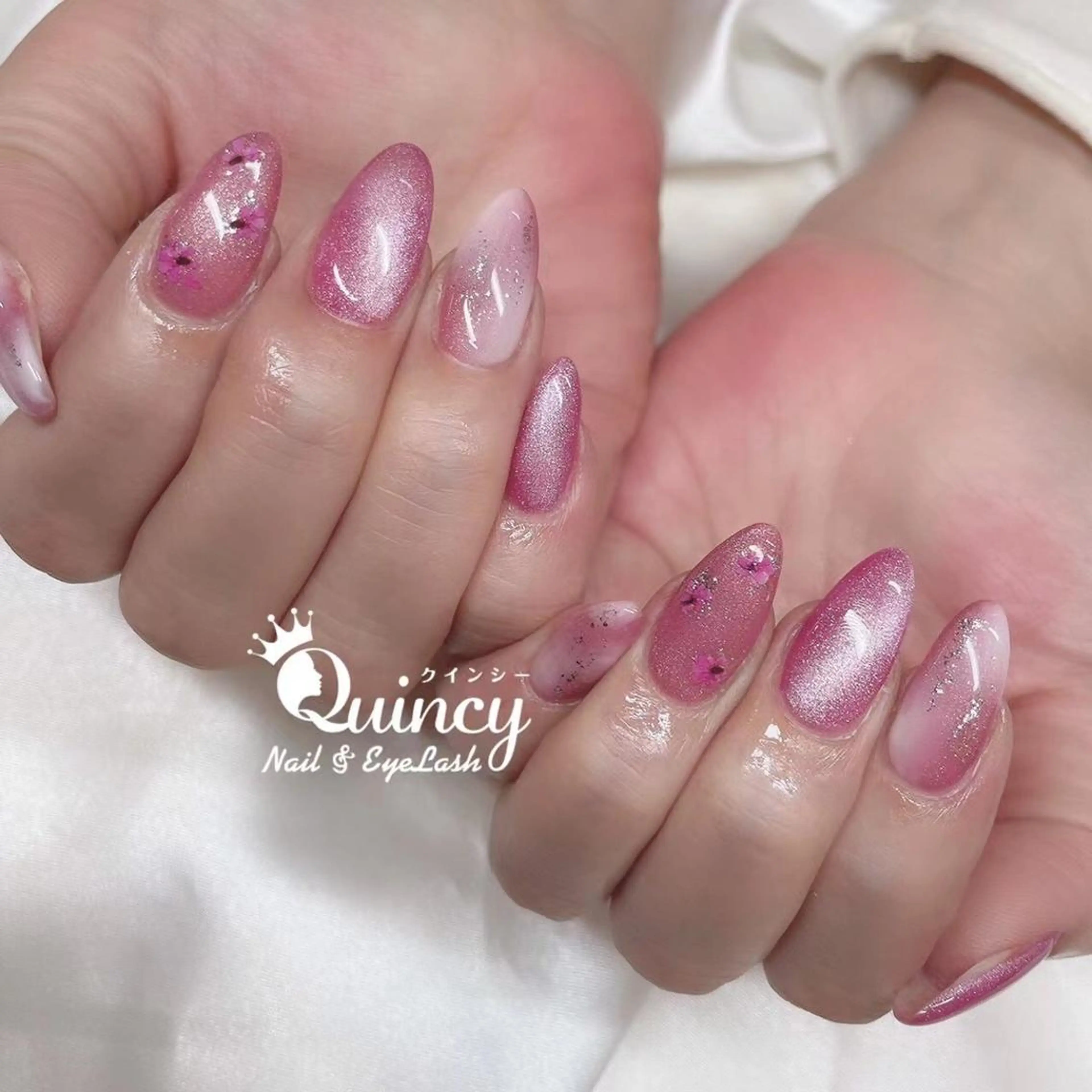 【当店人気No2.】オフ込み90分持ち込みデザイン(時間内4～6本アート)の写真