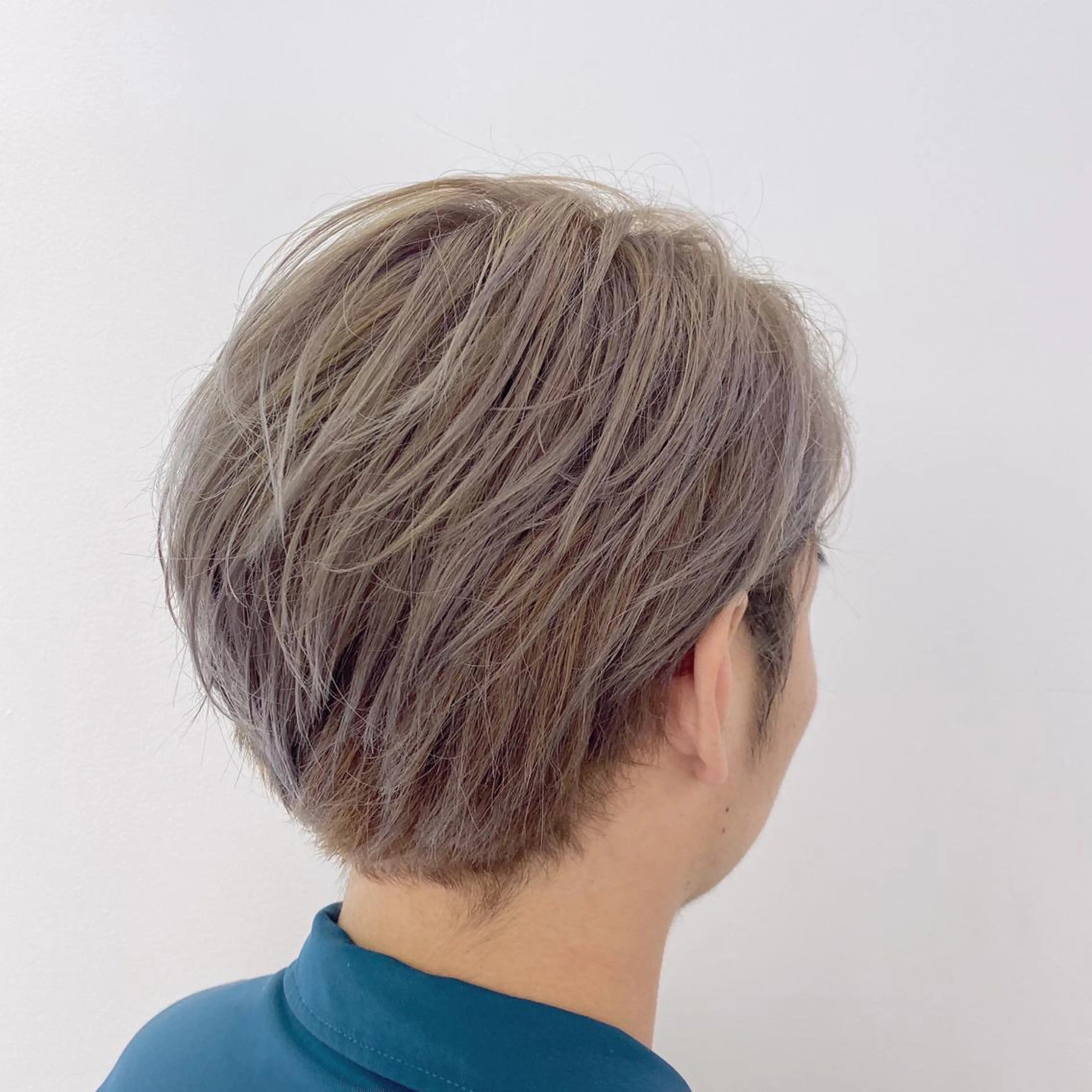 ショート 渡邊 唯のヘアスタイル