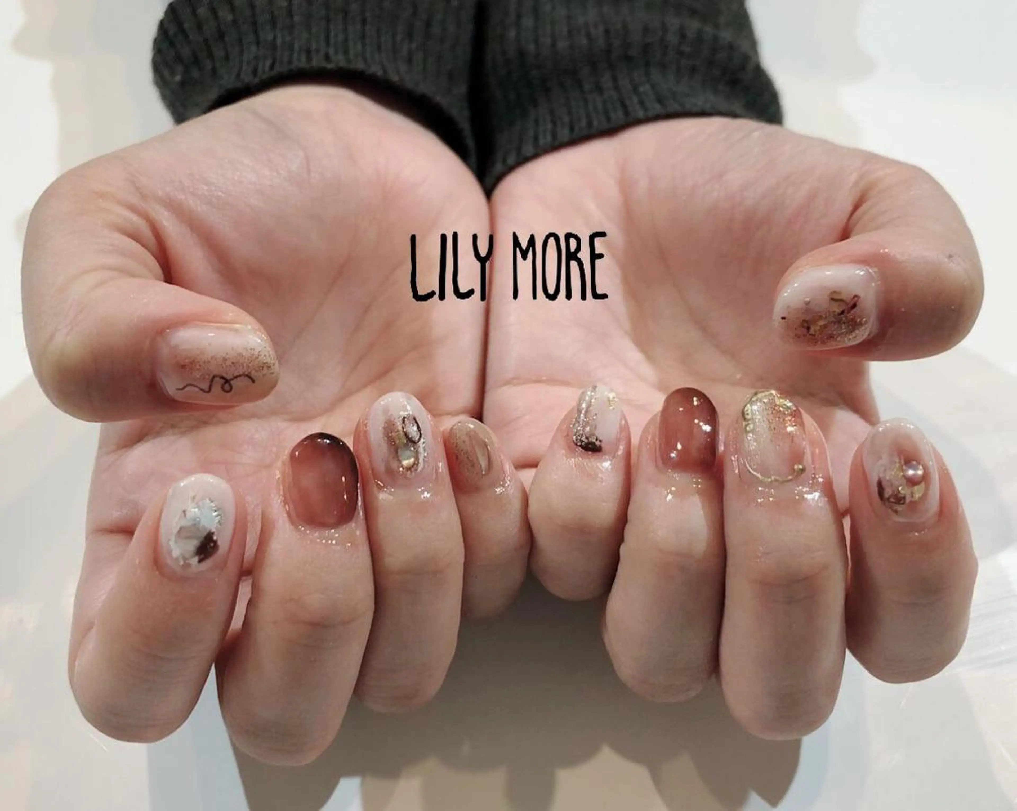 ネイル ニュアンスネイル Lily closetのネイルデザイン