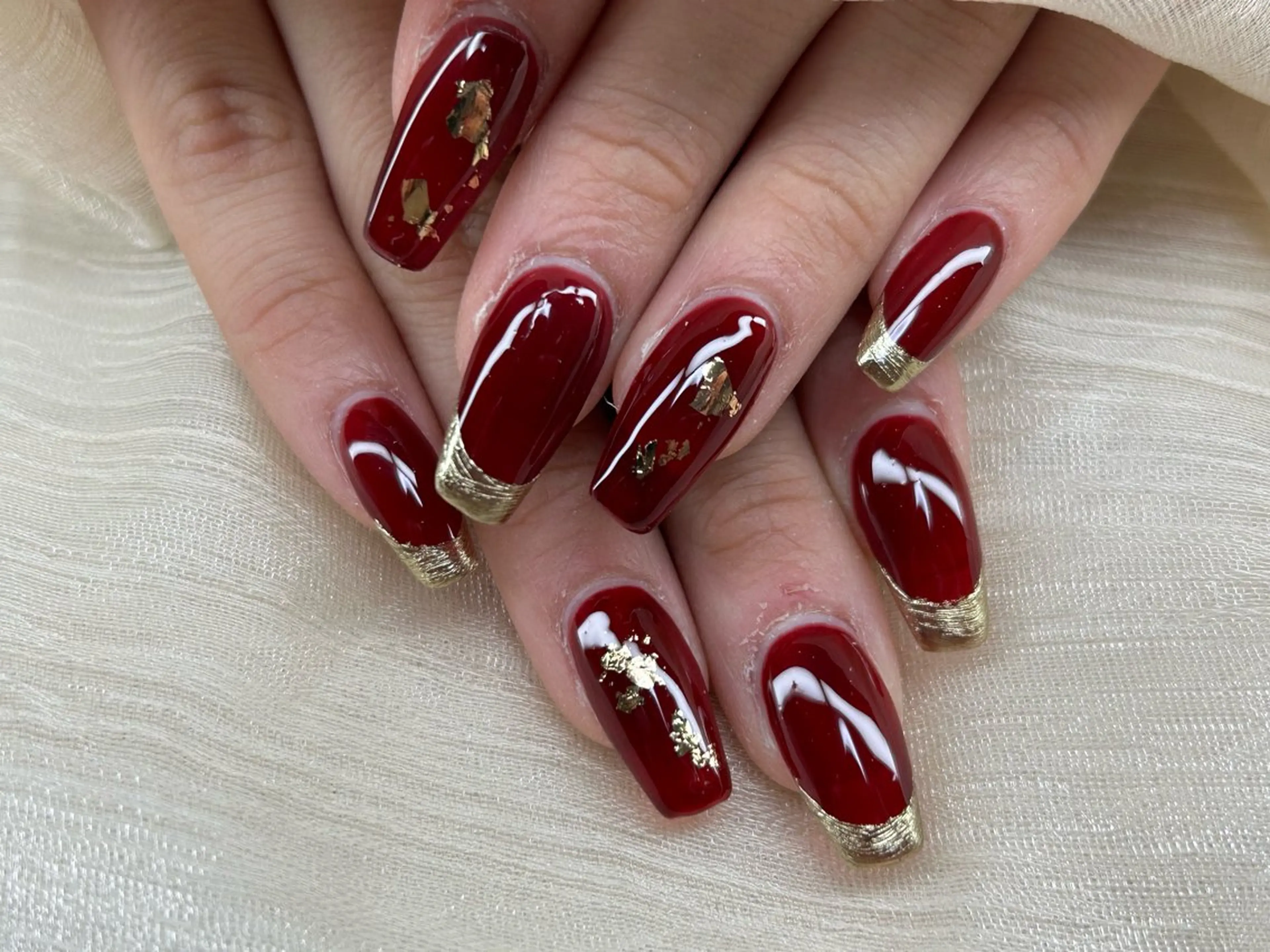 ネイル 成人式 長さ出し フットネイル マグネットネイル 持ち込み ハンドネイル Lino Nailのネイルデザイン