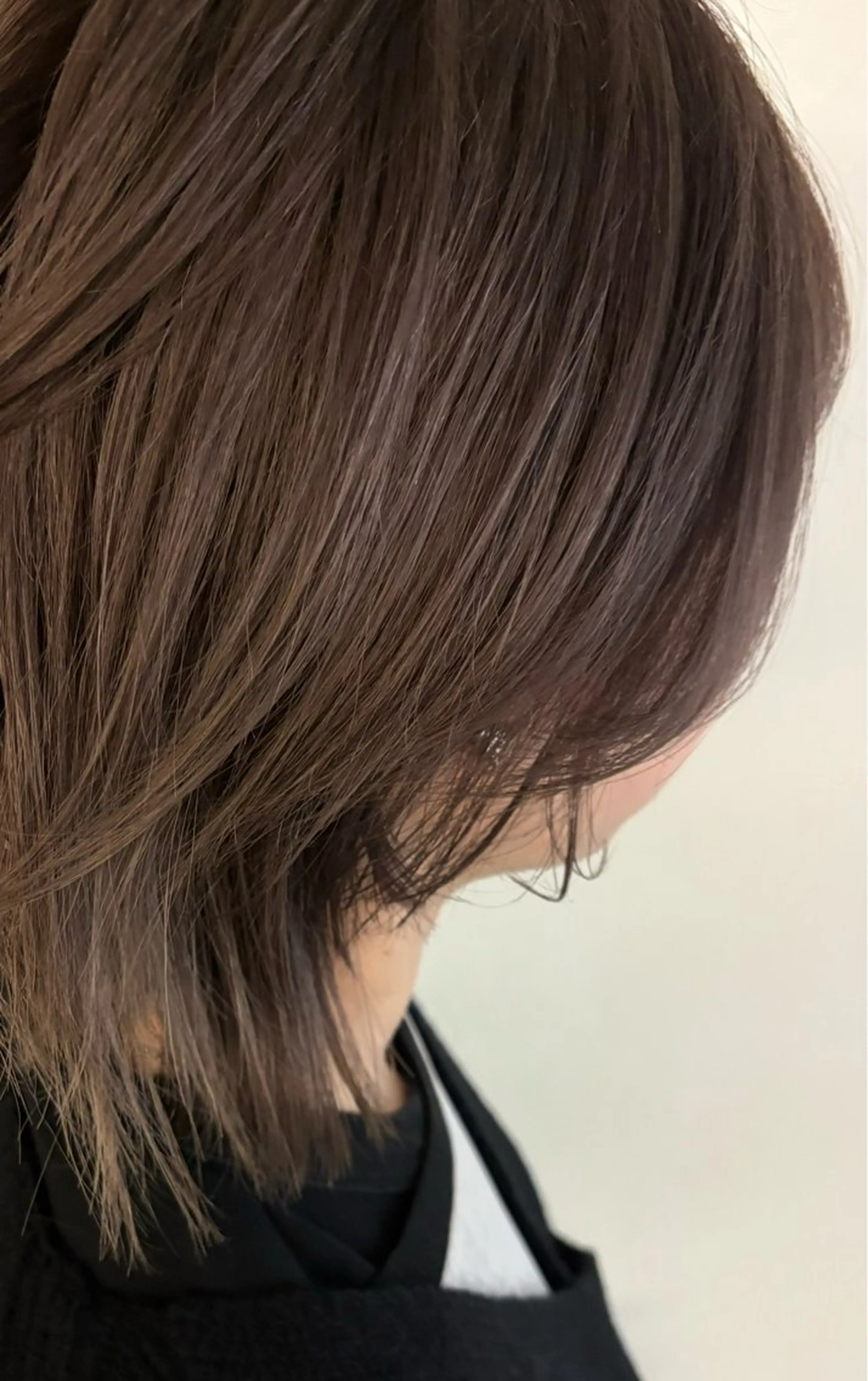 セミロング カラー ブリーチ ブリーチなしカラー 長谷川 七海のヘアスタイル