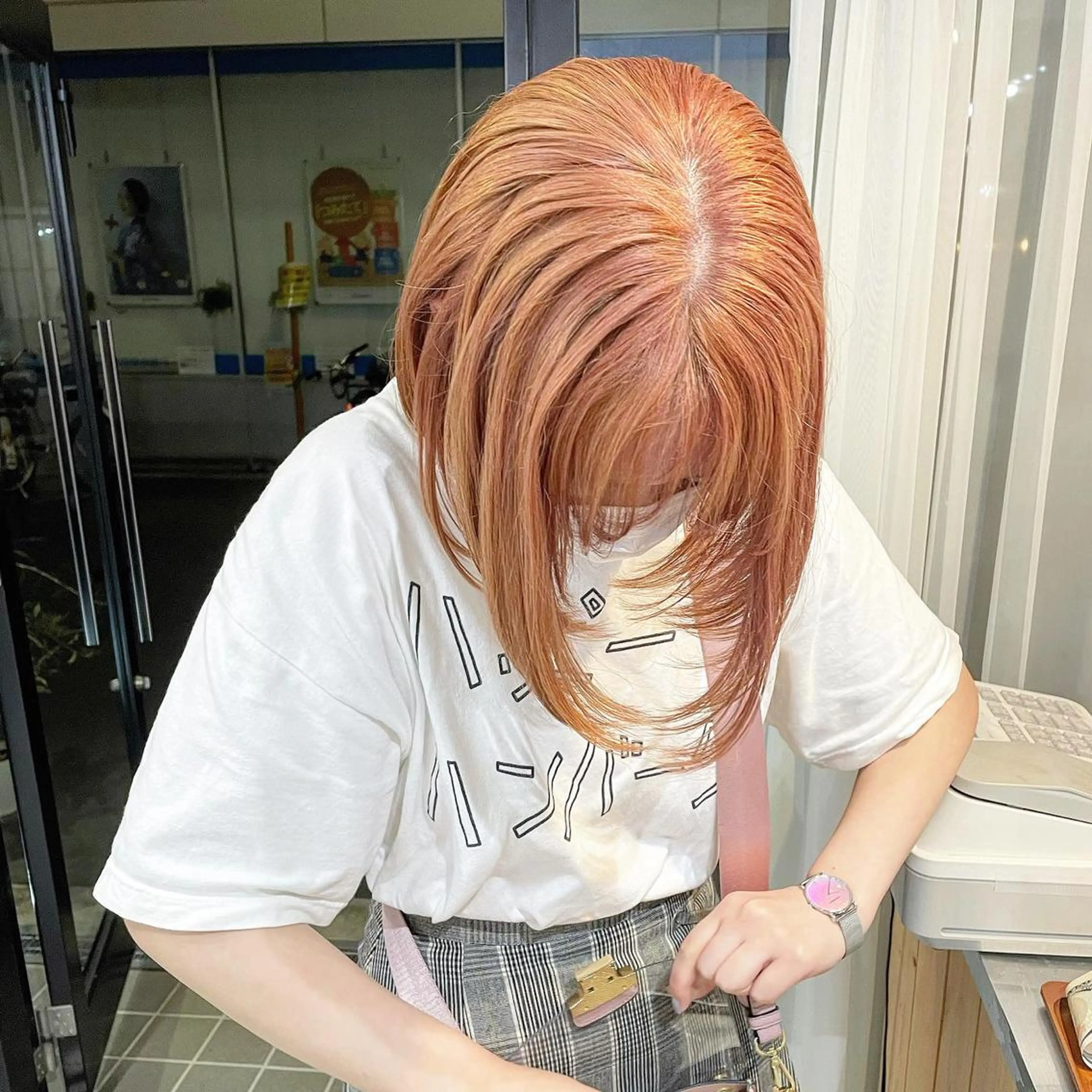 ミディアム カラー パーマ ヘアアレンジ メンズ キッズ ネイル マツエク・マツパ メンズブリーチ ブリーチ カット ヘアカラー トリートメント 前田 陽南子のヘアスタイル