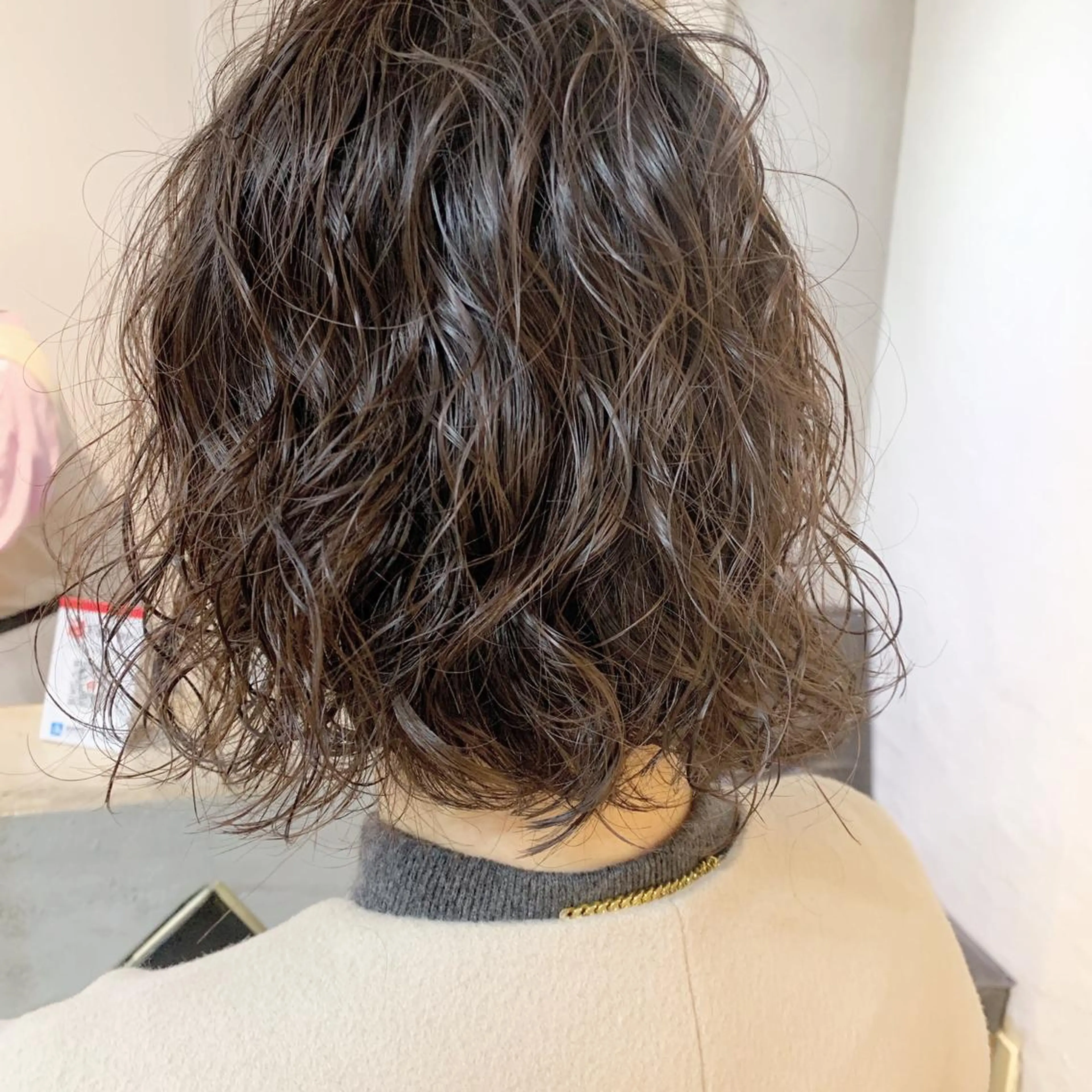 ミディアム カラー パーマ ミディアムパーマ カット パーマ トリートメント 🧼柴田 健太郎🧼のヘアスタイル