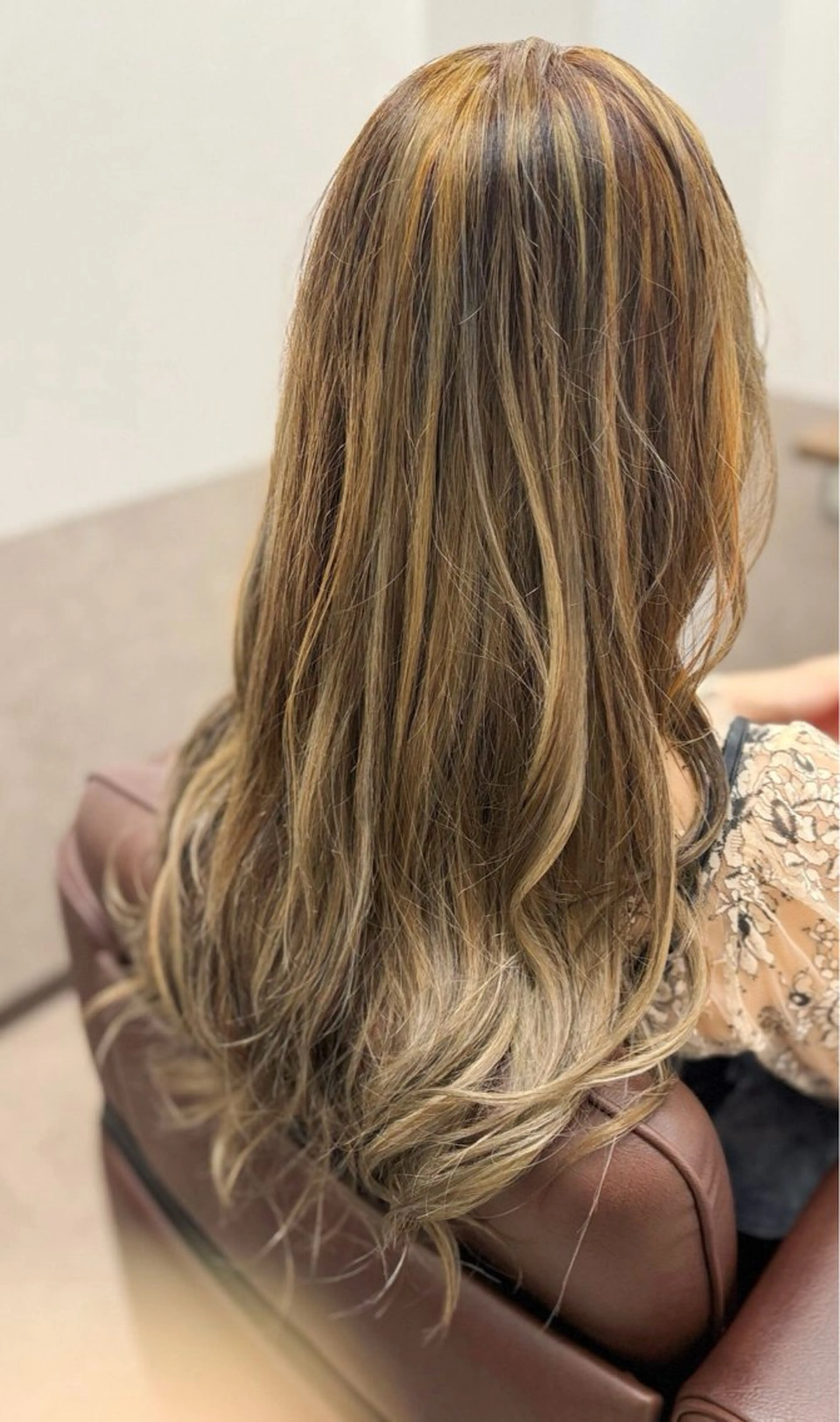 ロング 半個室 サロン🪽新宿3丁目のヘアスタイル