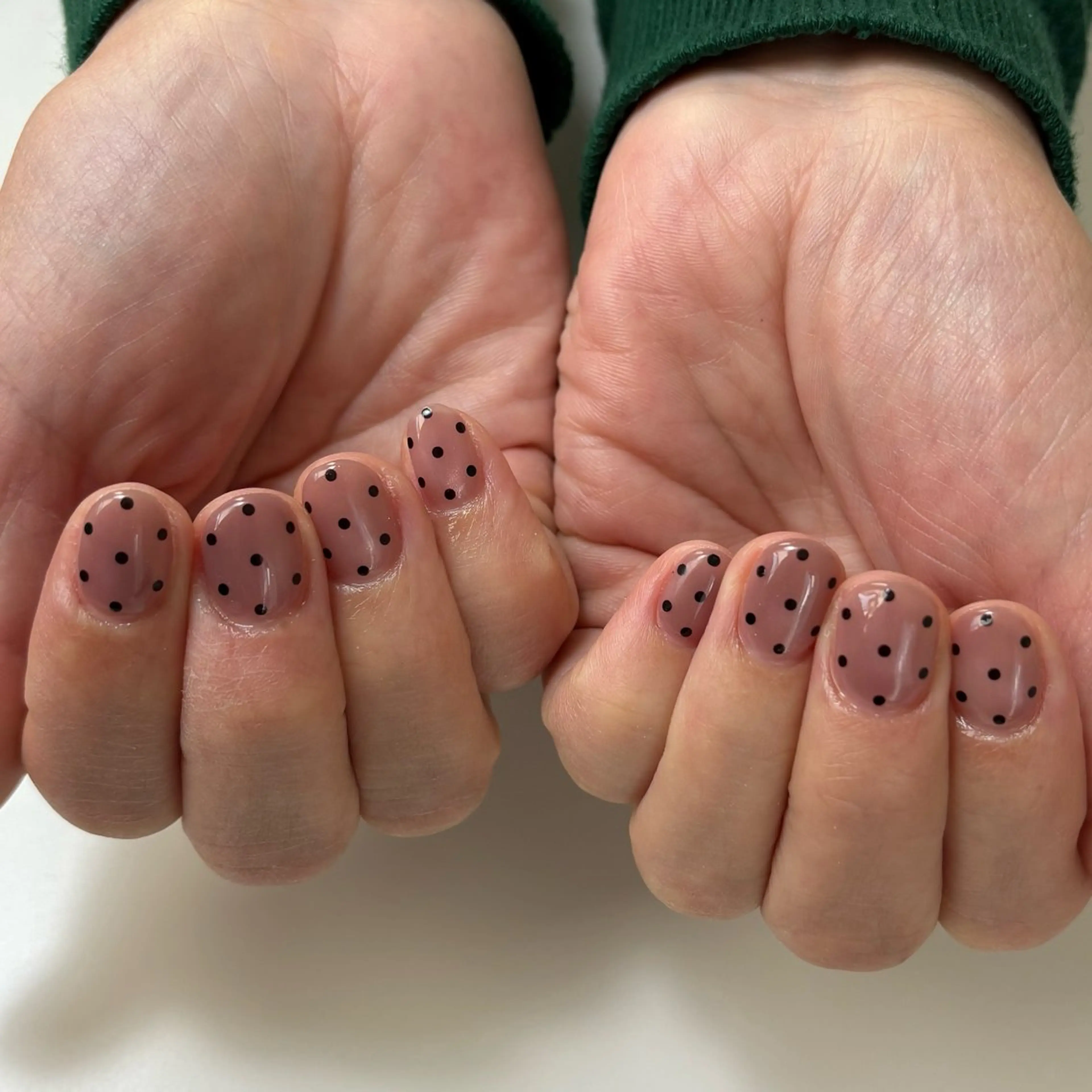 ネイル ドット マグネットネイル nailsalon wingのネイルデザイン