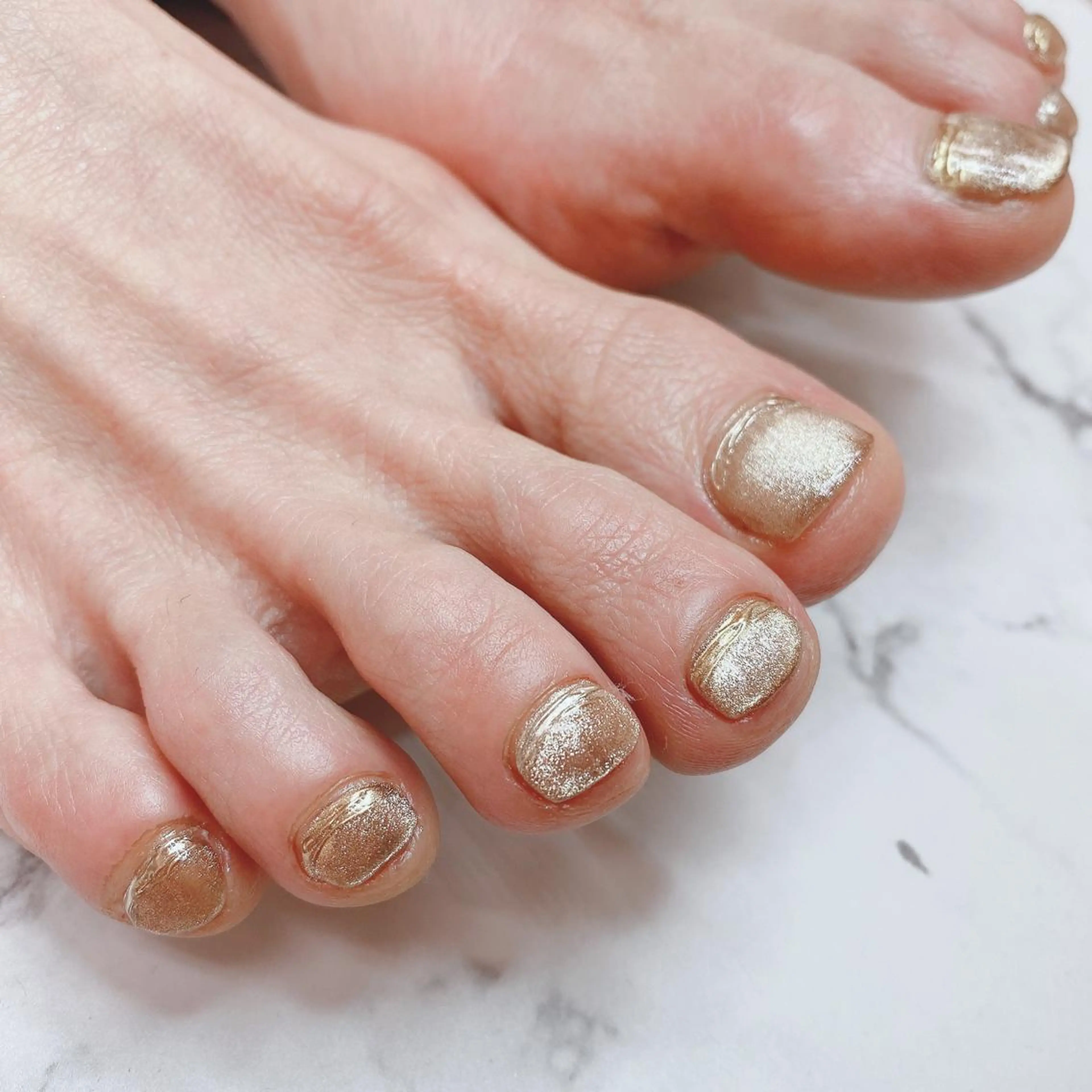 ネイル フットネイル 石原 夕華のネイルデザイン