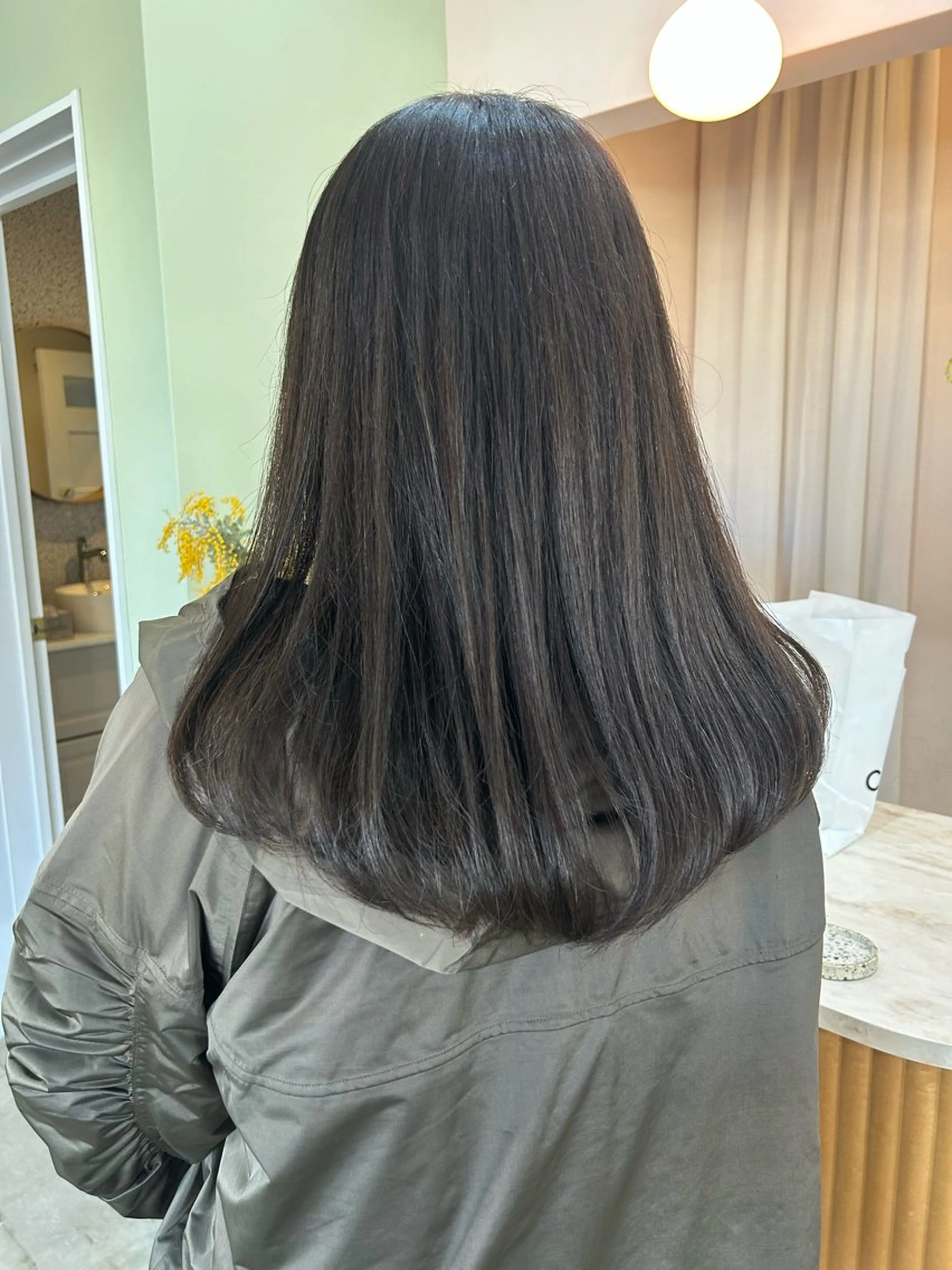 ロング 君島 花楓のヘアスタイル