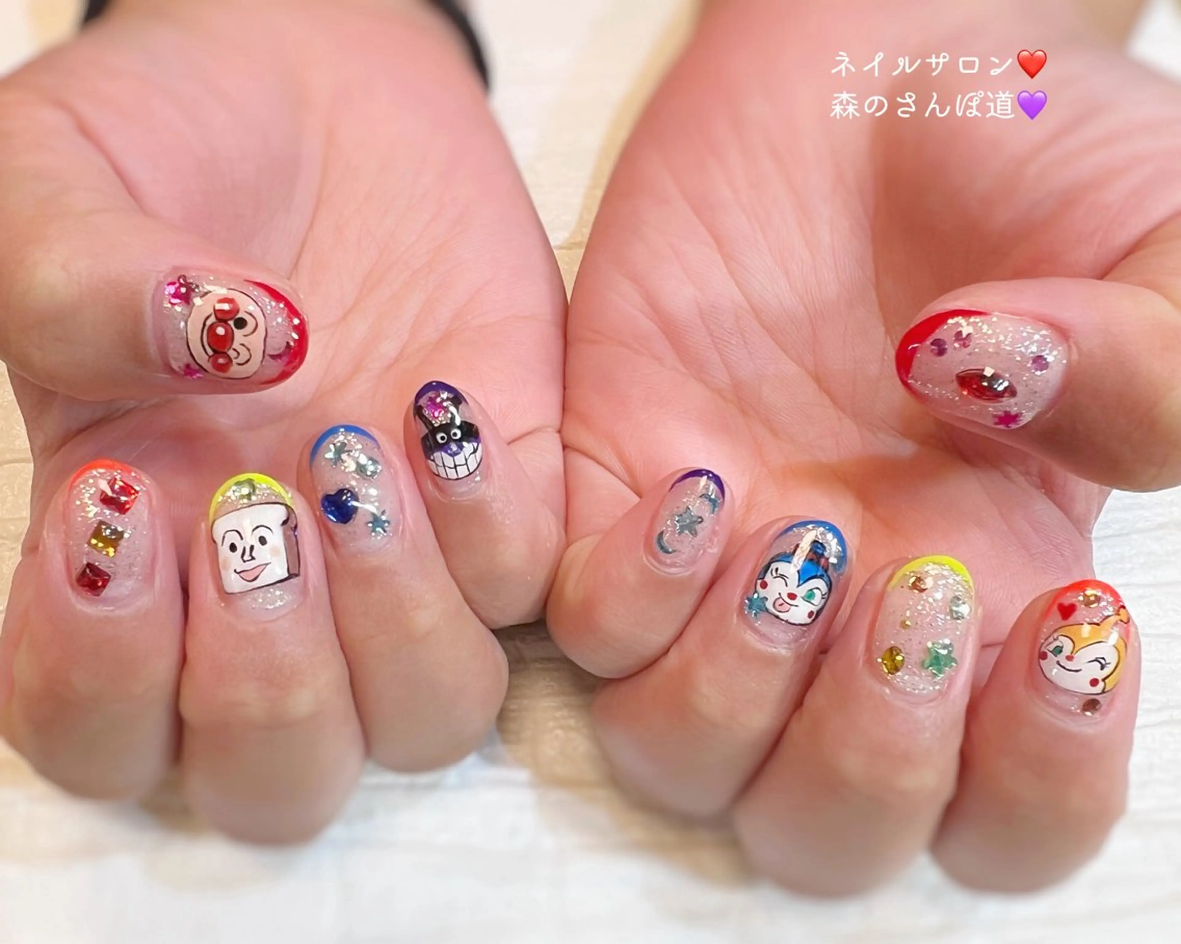 ネイル ハンドネイル ショートネイル 森のさんぽ道のネイルデザイン