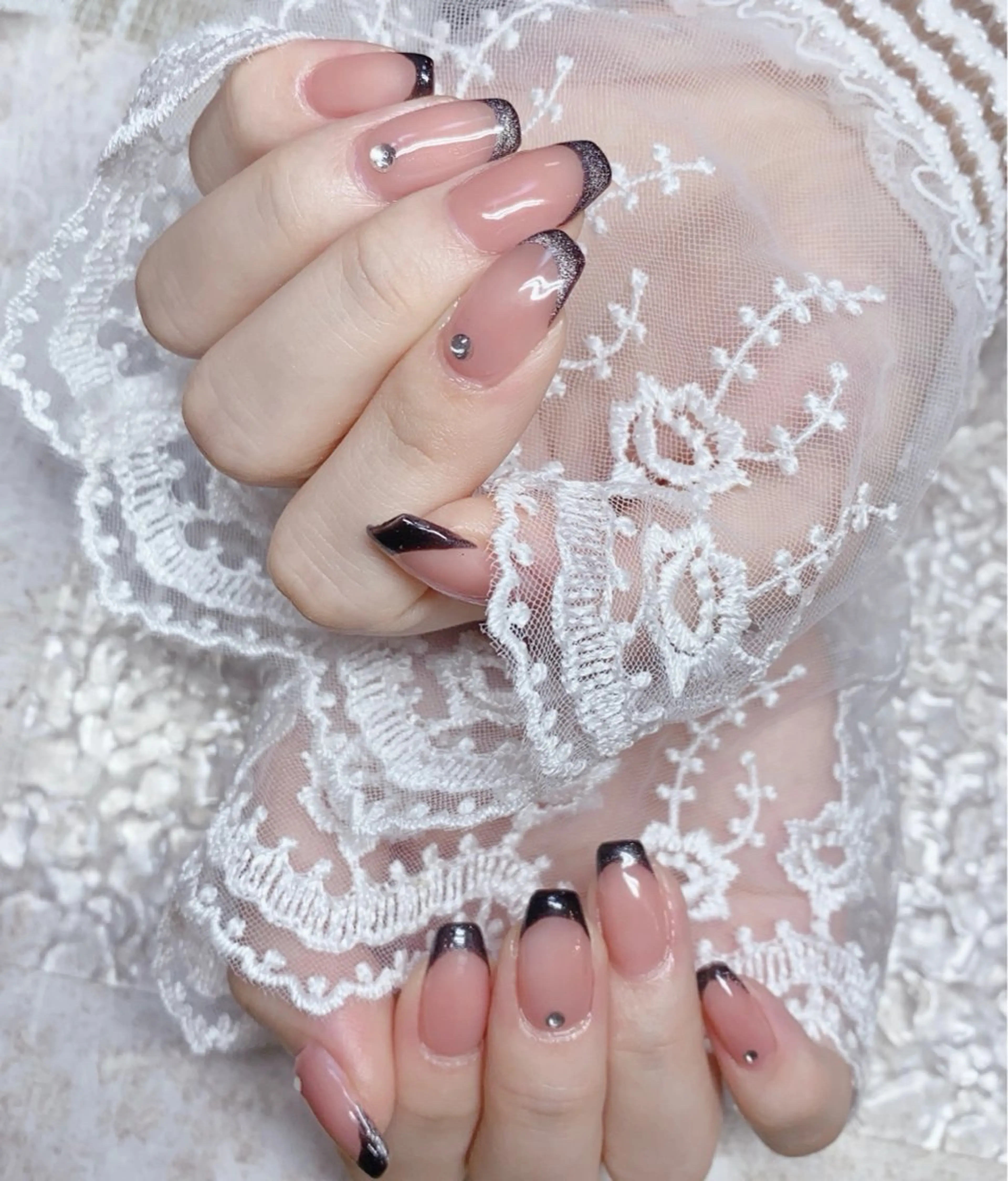 ネイル シンプルネイル liora nail yzのネイルデザイン