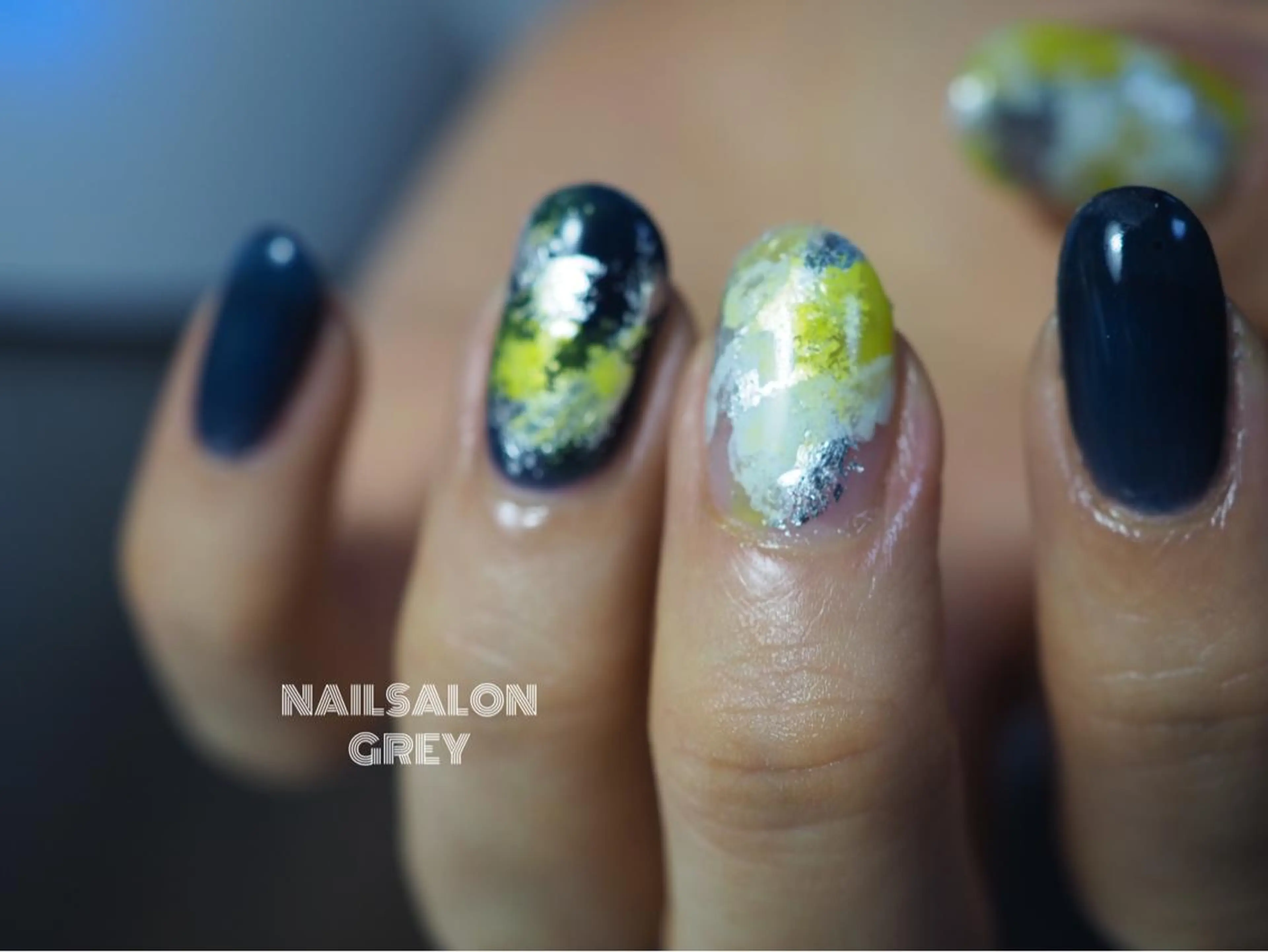 ネイル 【GREY】 TAIRAのネイルデザイン