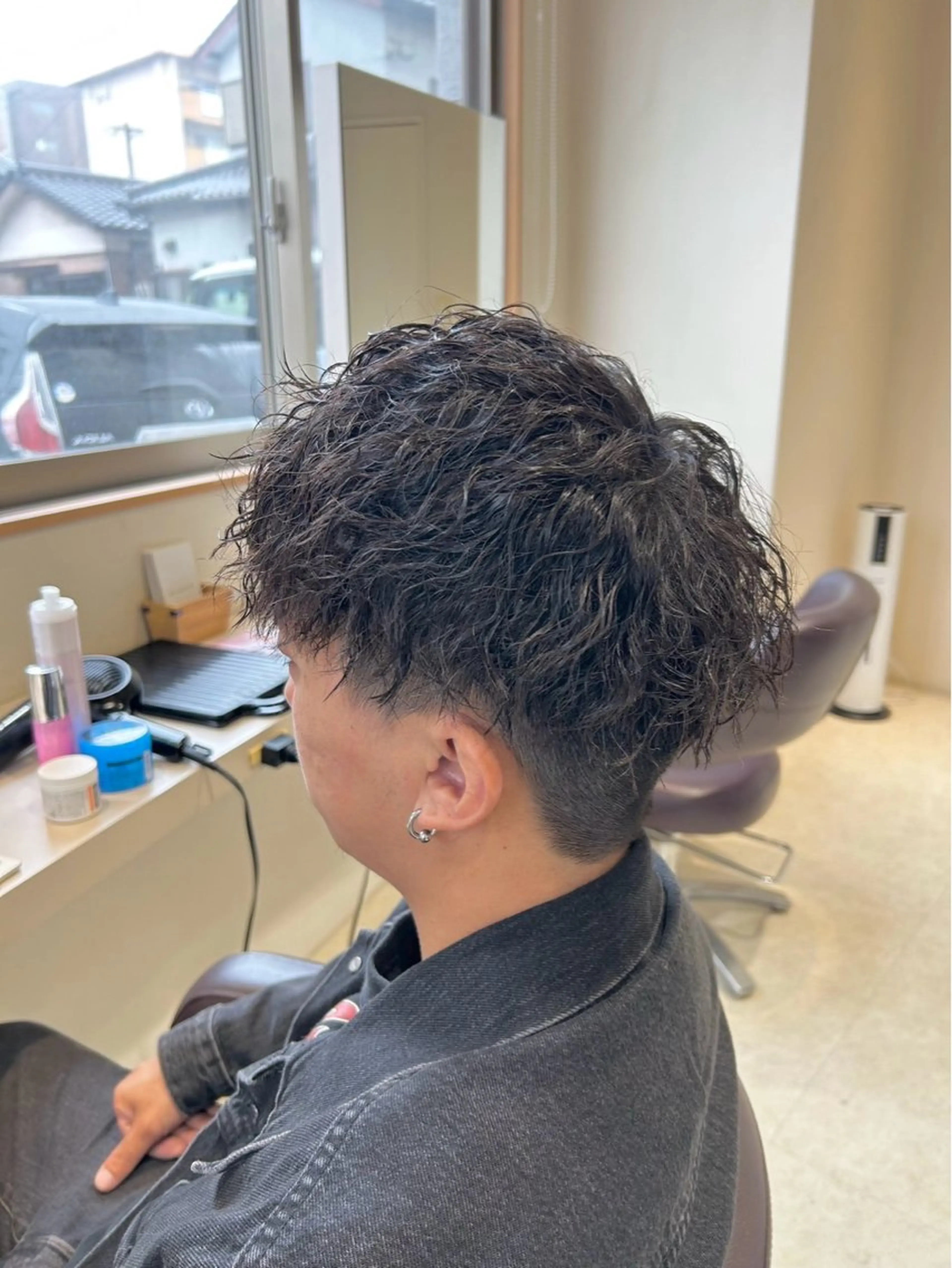 パーマ メンズ 葛城 咲羽のヘアスタイル