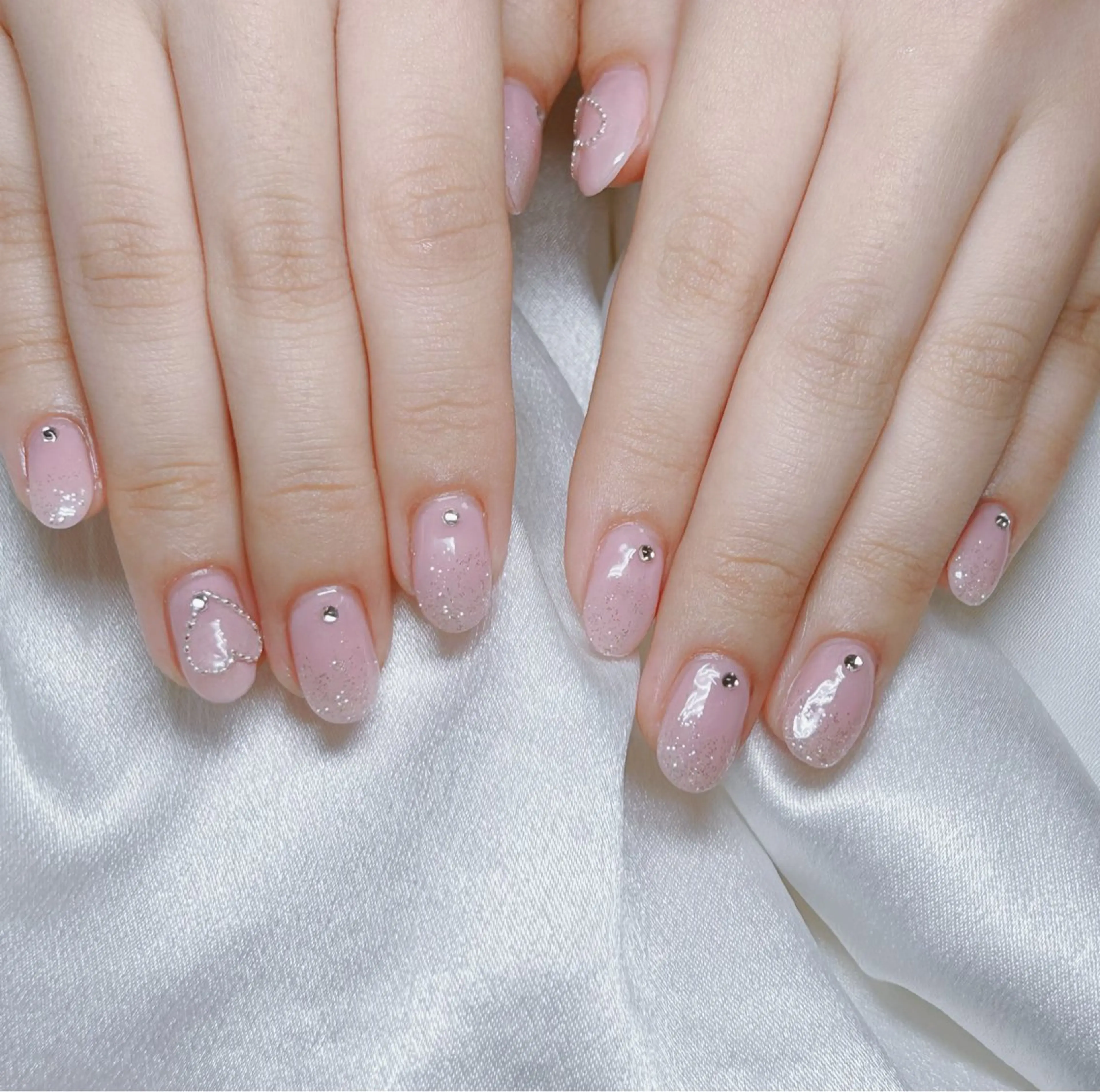 ネイル コウ ヨウのネイルデザイン