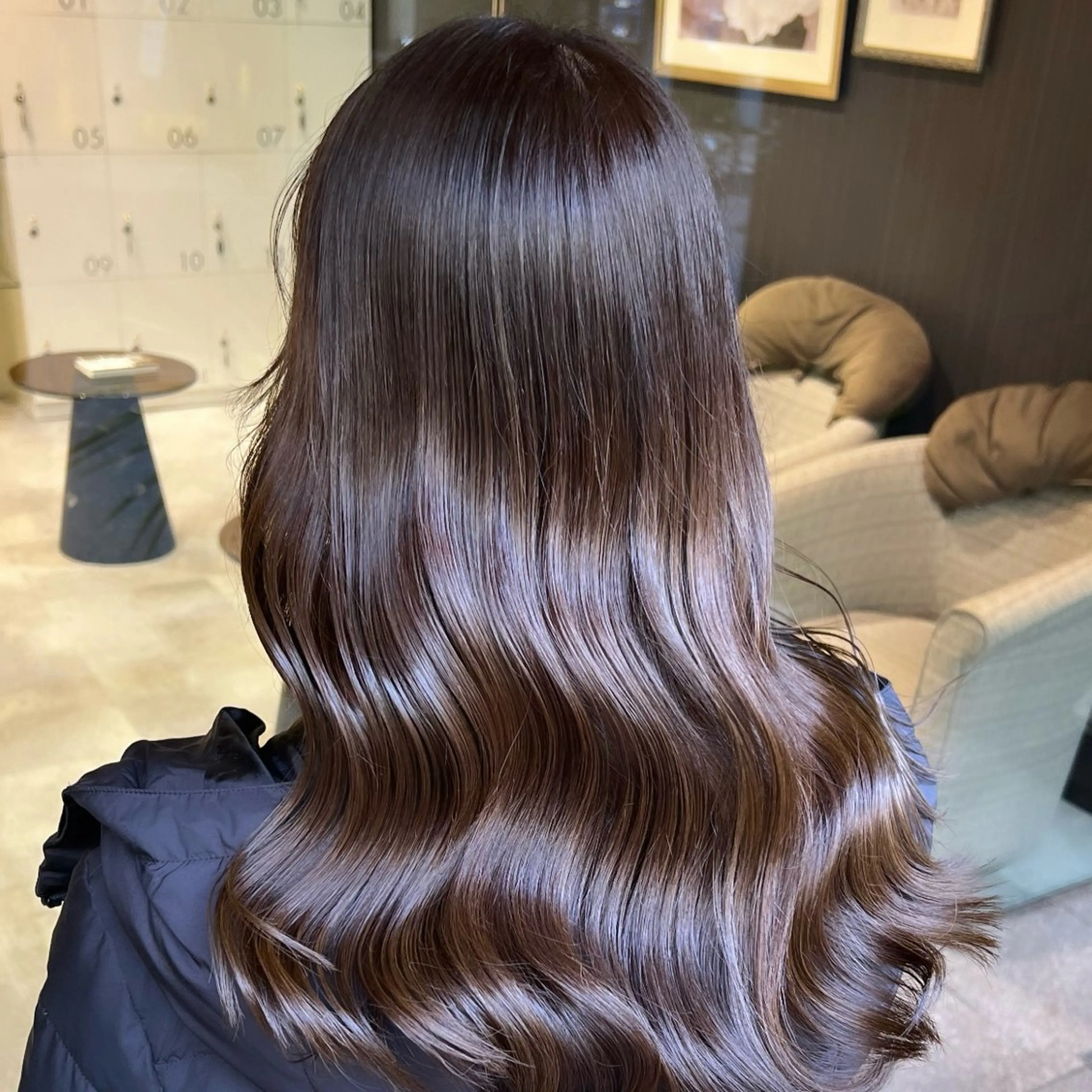 セミロング カラー ブリーチ 透明感カラー ブリーチなしカラー 美髪矯正/髪質改善 /透明感ある艶カラーのヘアスタイル