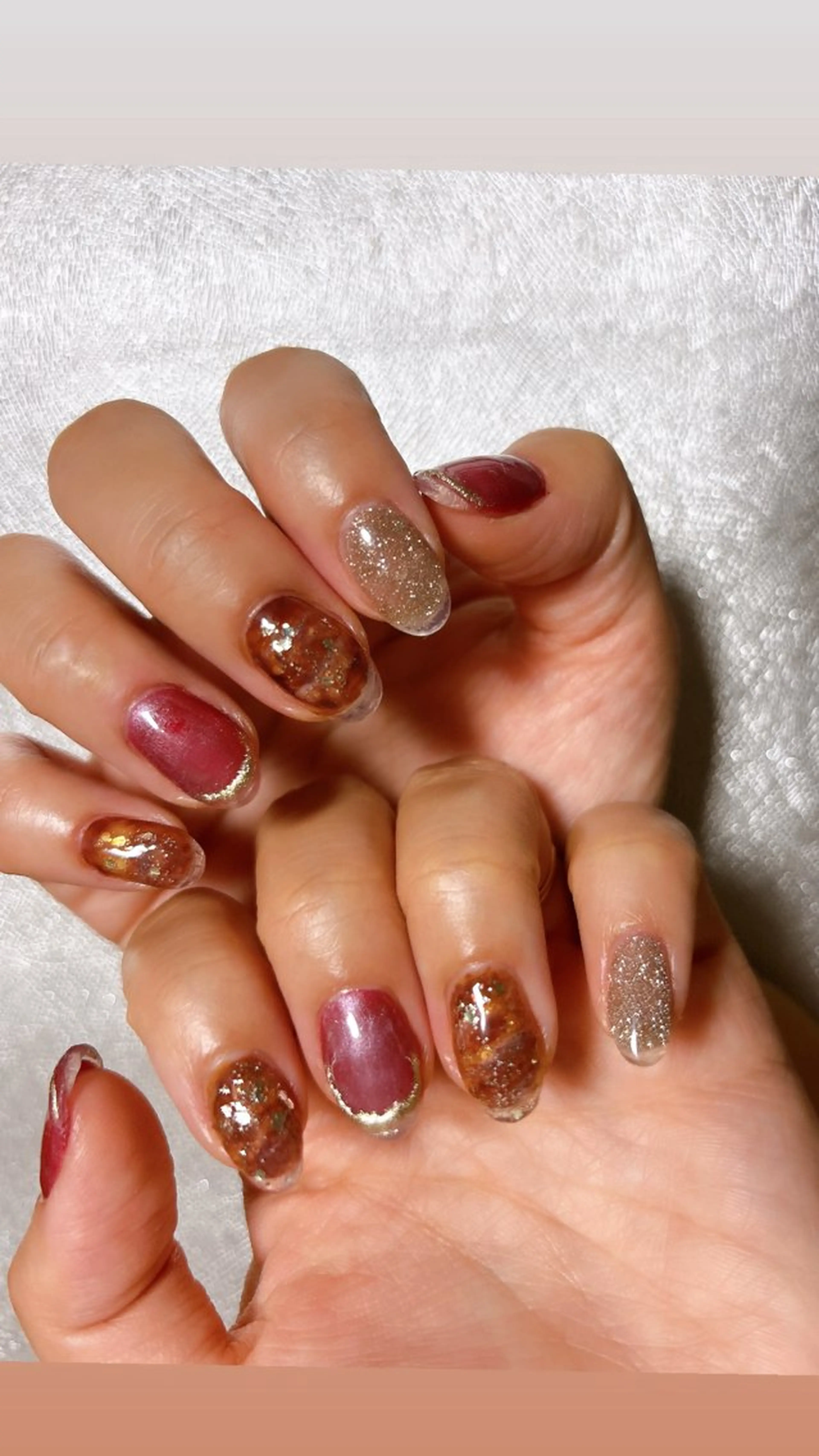 ネイル アートネイル べっ甲ネイル クリアネイル 長さ出し フラッシュネイル Birth& Bloom【さあや】のヘアスタイル