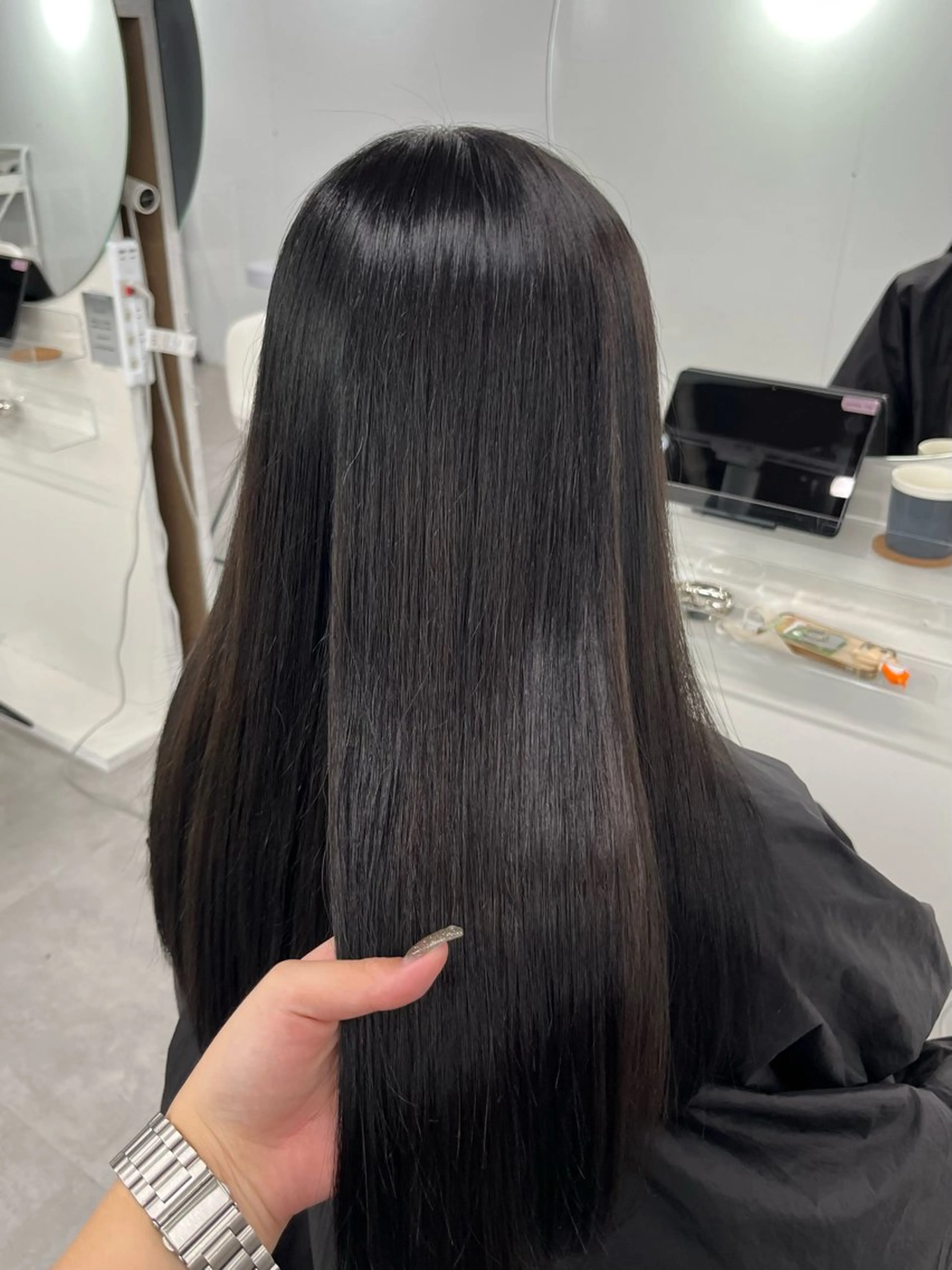 ロング カラー カット ヘアカラー トリートメント yuuna ✮ レイヤーカットのヘアスタイル