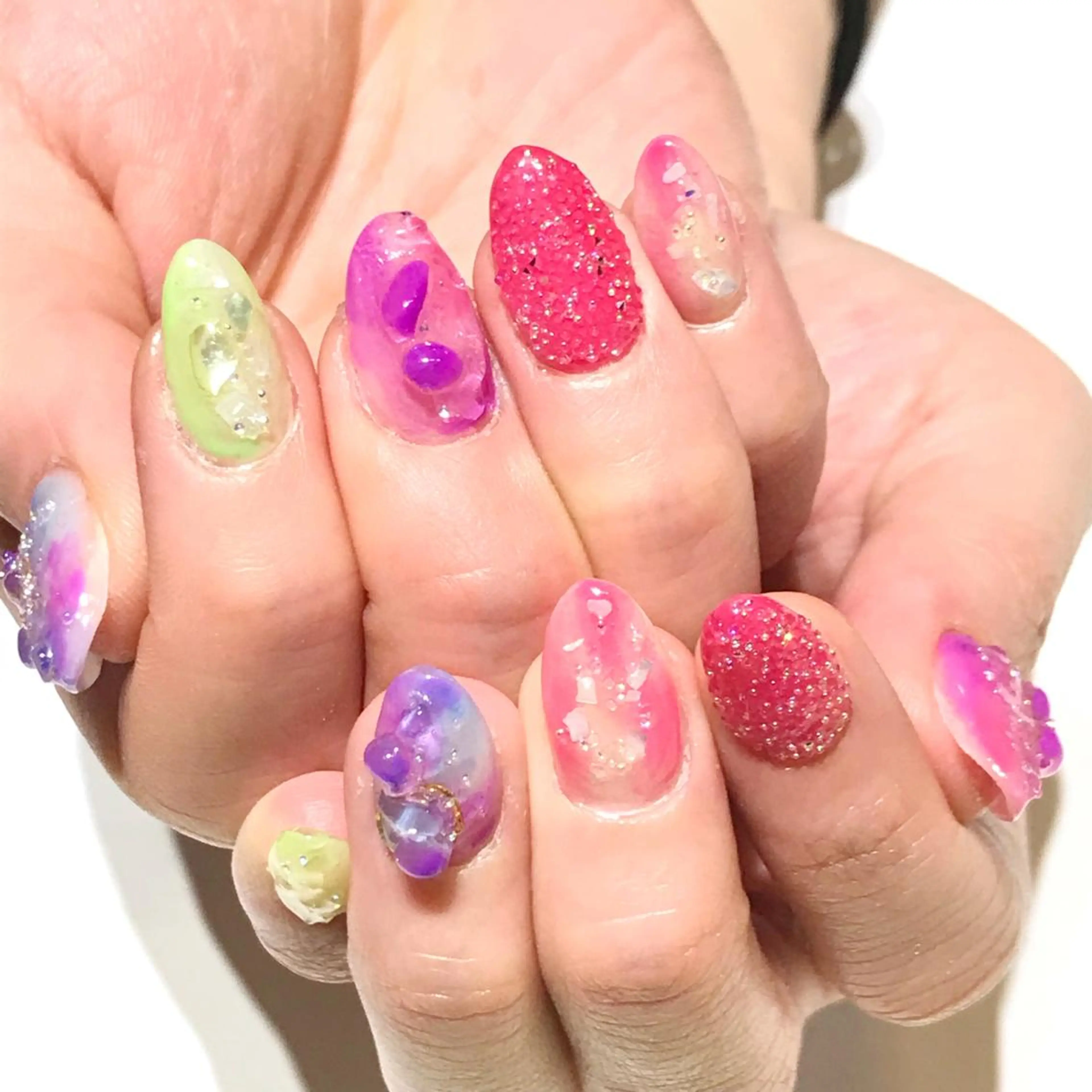 ネイル ジェルネイル 持ち込み YUN 💅のネイルデザイン