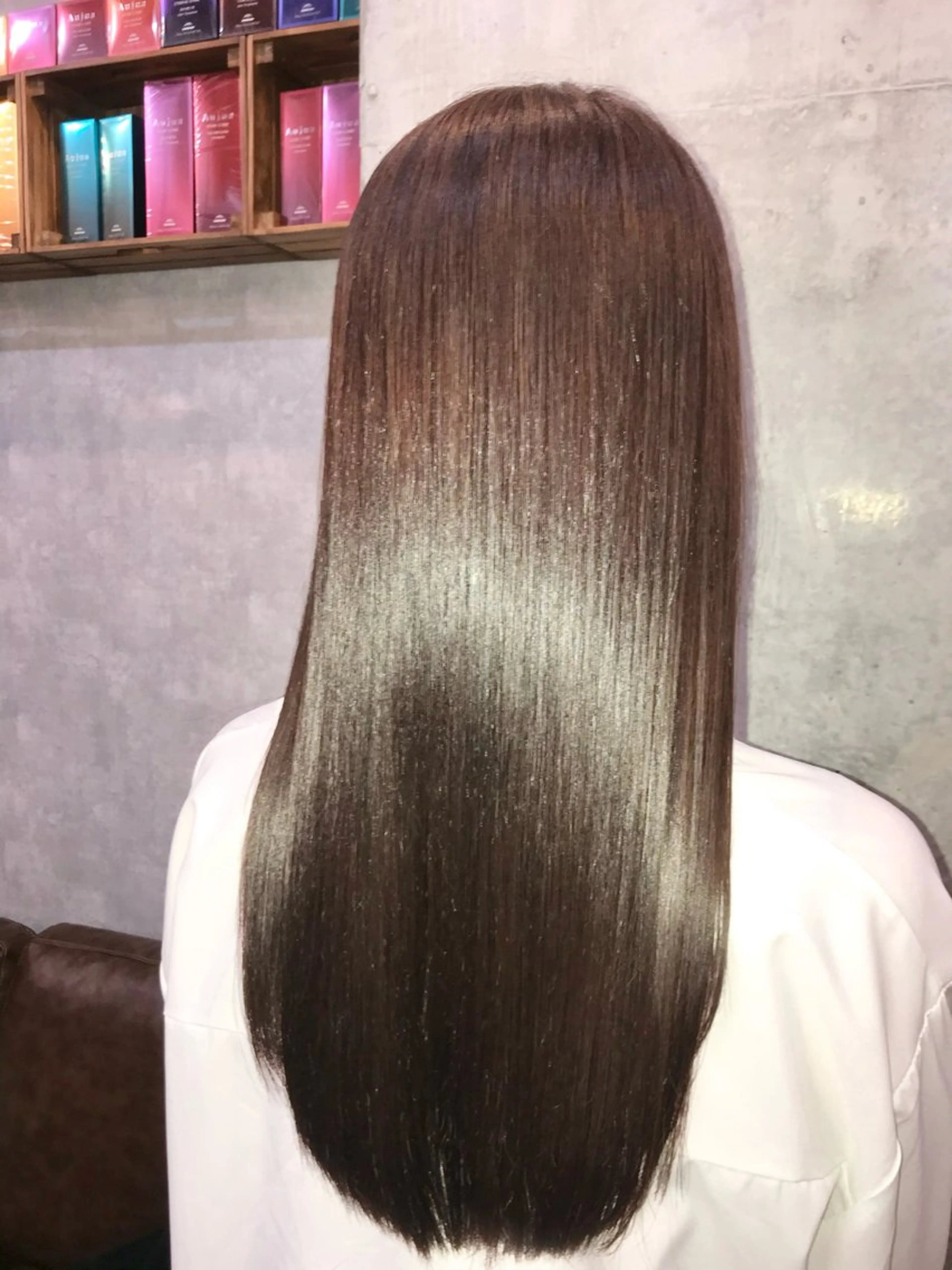 セミロング ✨髪質改善特化✨ 店長　安岡朋哉のヘアスタイル