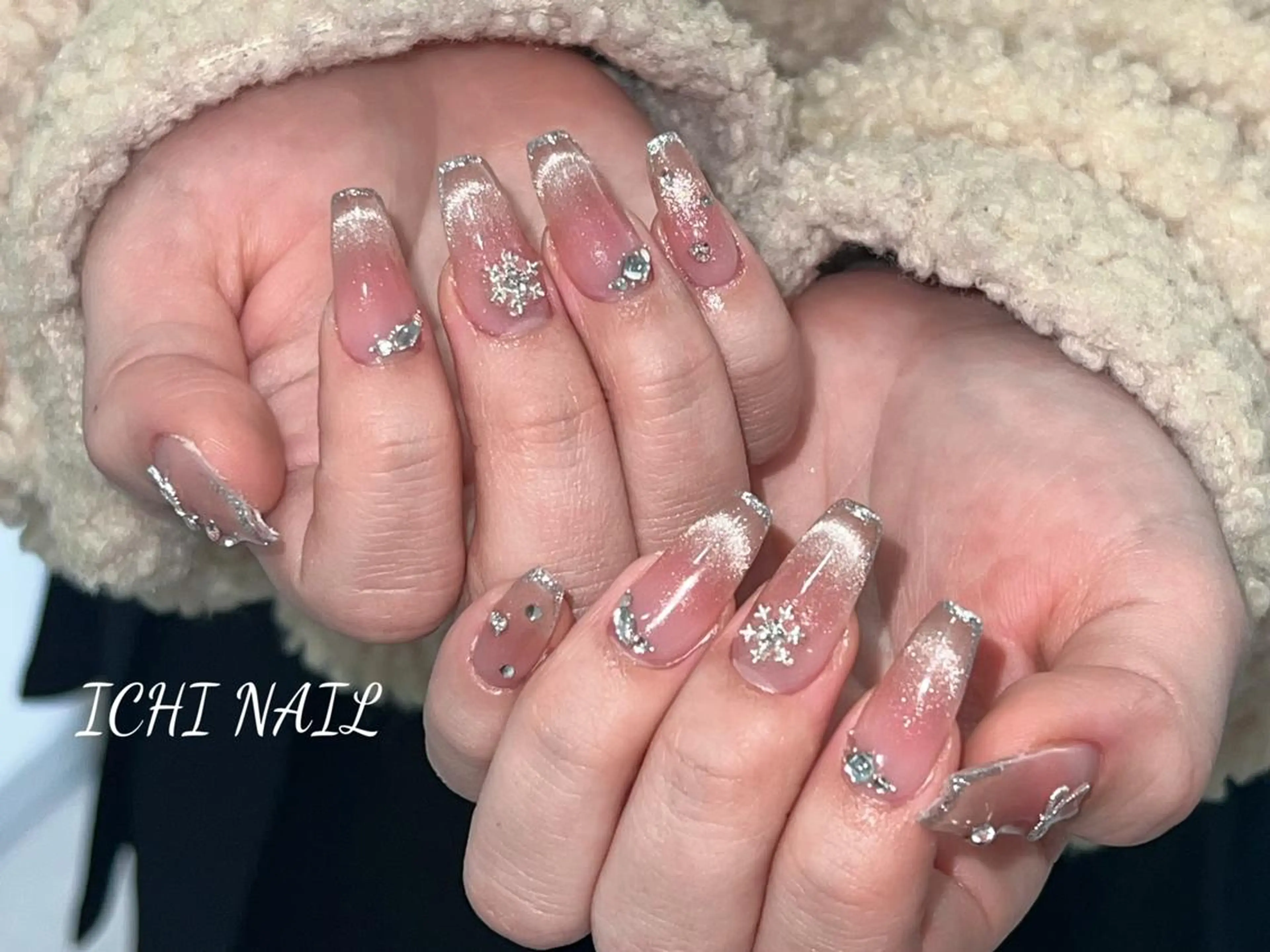 ネイル ハンドネイル 🧚🏻‍♀️ NOHA🎀のネイルデザイン