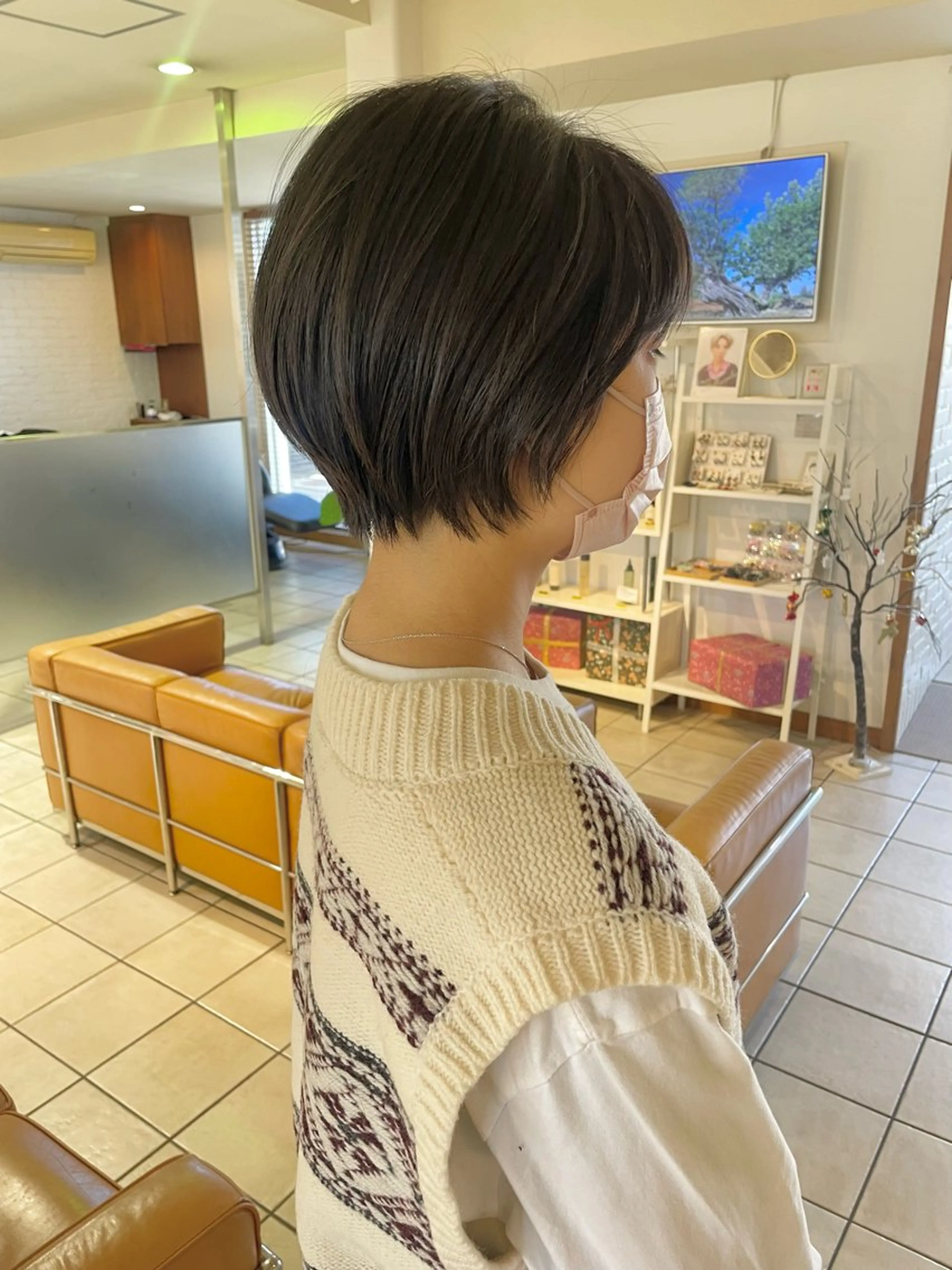 ショート 🌿透明感カラー 松本麻里奈🌼のヘアスタイル