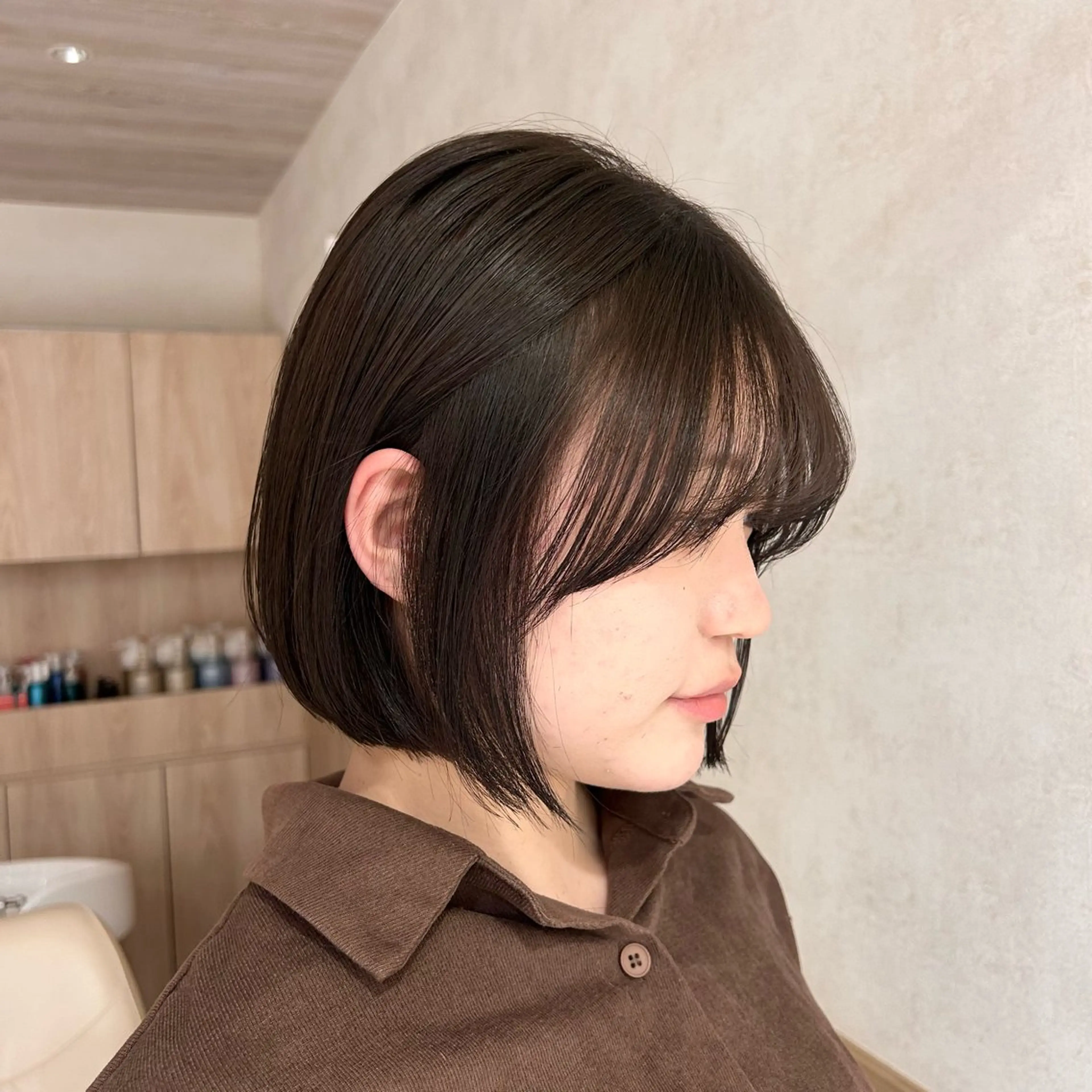 ショート カット ヘアカラー 暗髪カラー/ベージュ 似合わせカットのヘアスタイル