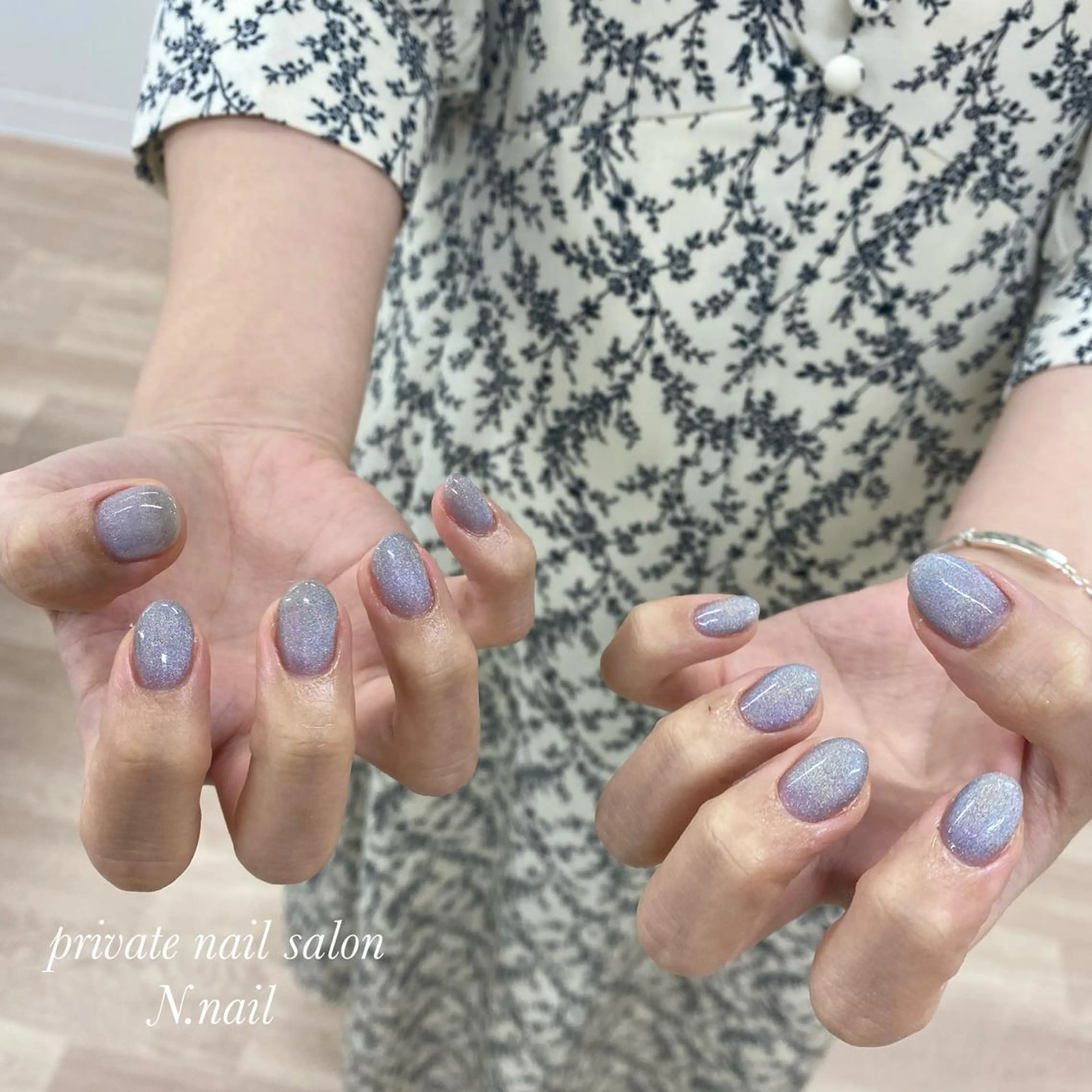 ネイル マグネットネイル N. 【エヌドット】のネイルデザイン